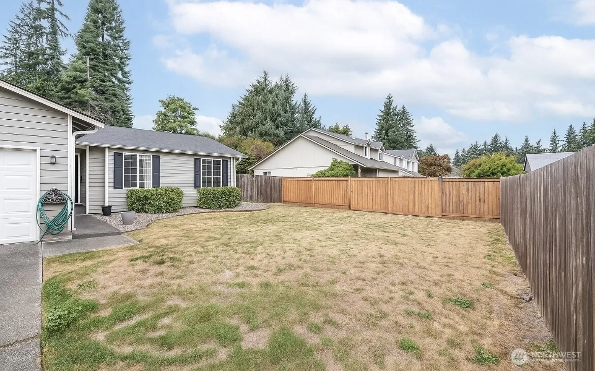 Property photo for 12928 95th Avenue Ct E, Puyallup photo 4