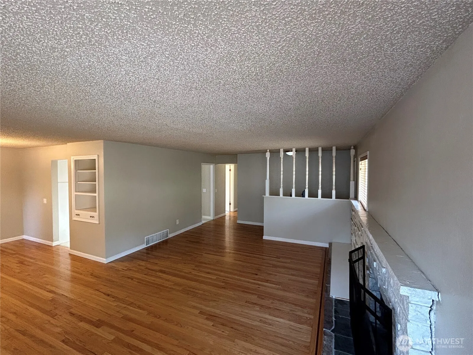 Property photo for 6605 S 127th Place, Seattle photo 5
