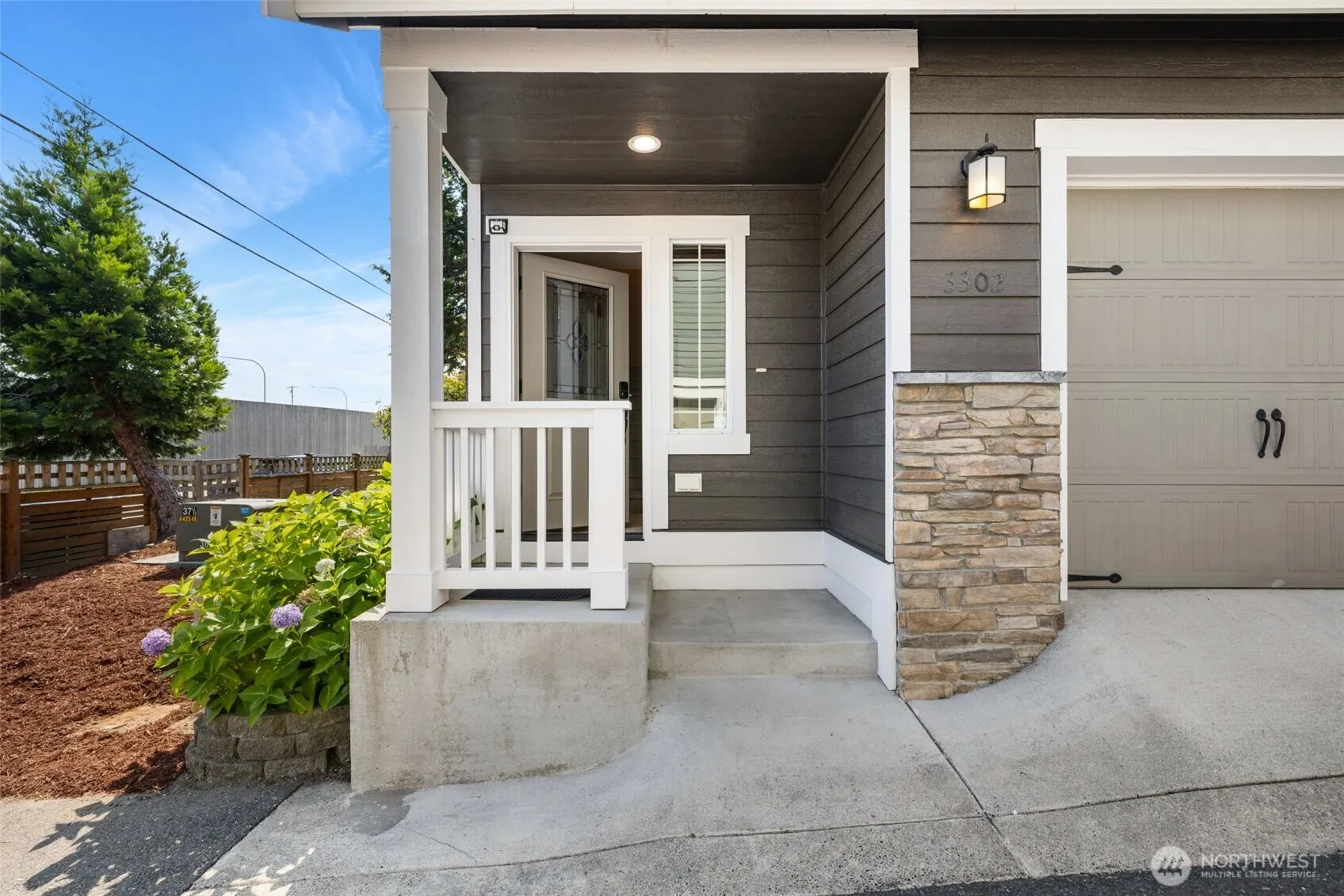 Property photo for 3302 132nd Place Sw, Lynnwood photo 3