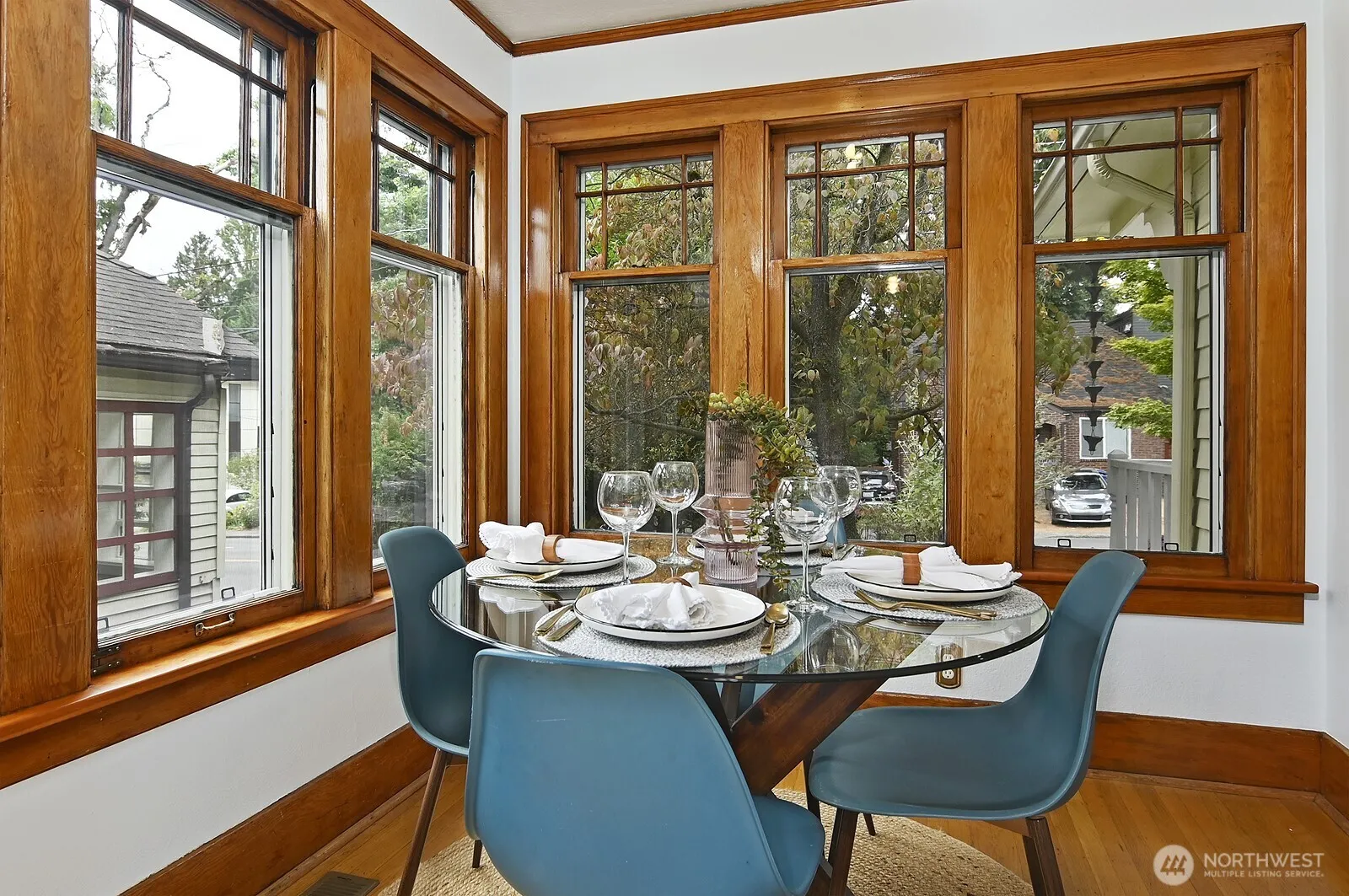 Property photo for 5722 25th Avenue Ne, Seattle photo 5