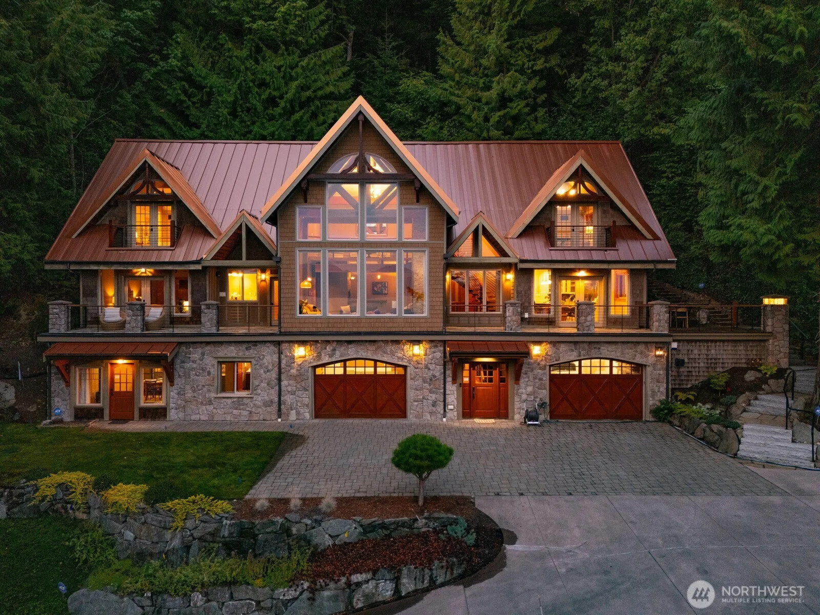 Property photo for 1078 Chuckanut Drive, Bellingham