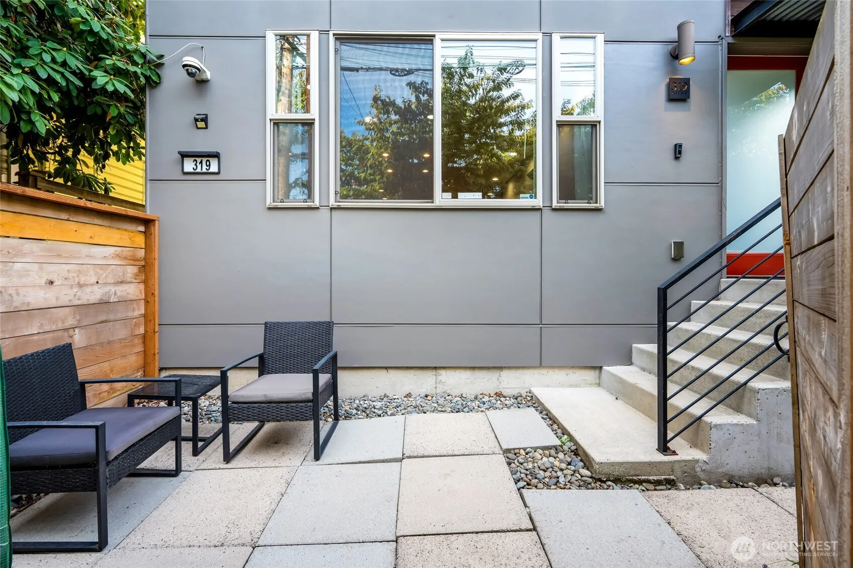 Property photo for 319 21st Avenue, Seattle photo 3