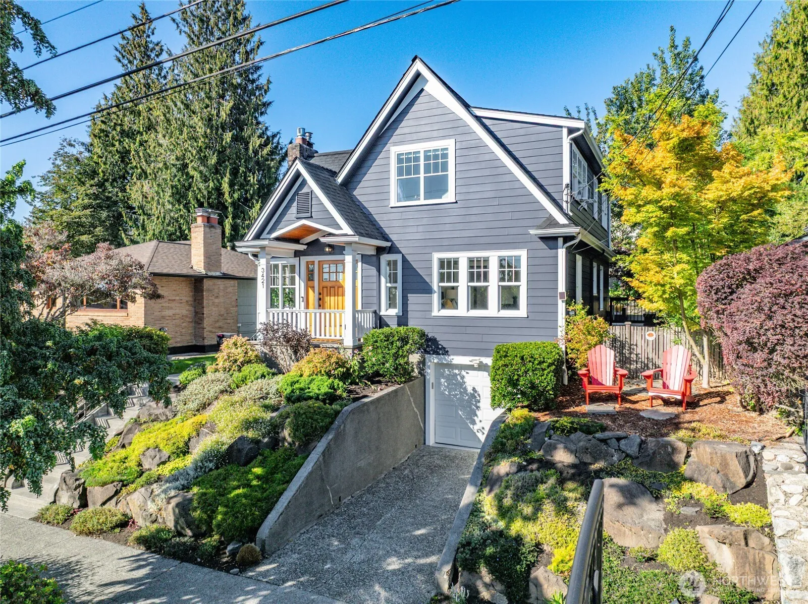 Property photo for 3421 Belvidere Avenue Sw, Seattle photo 3