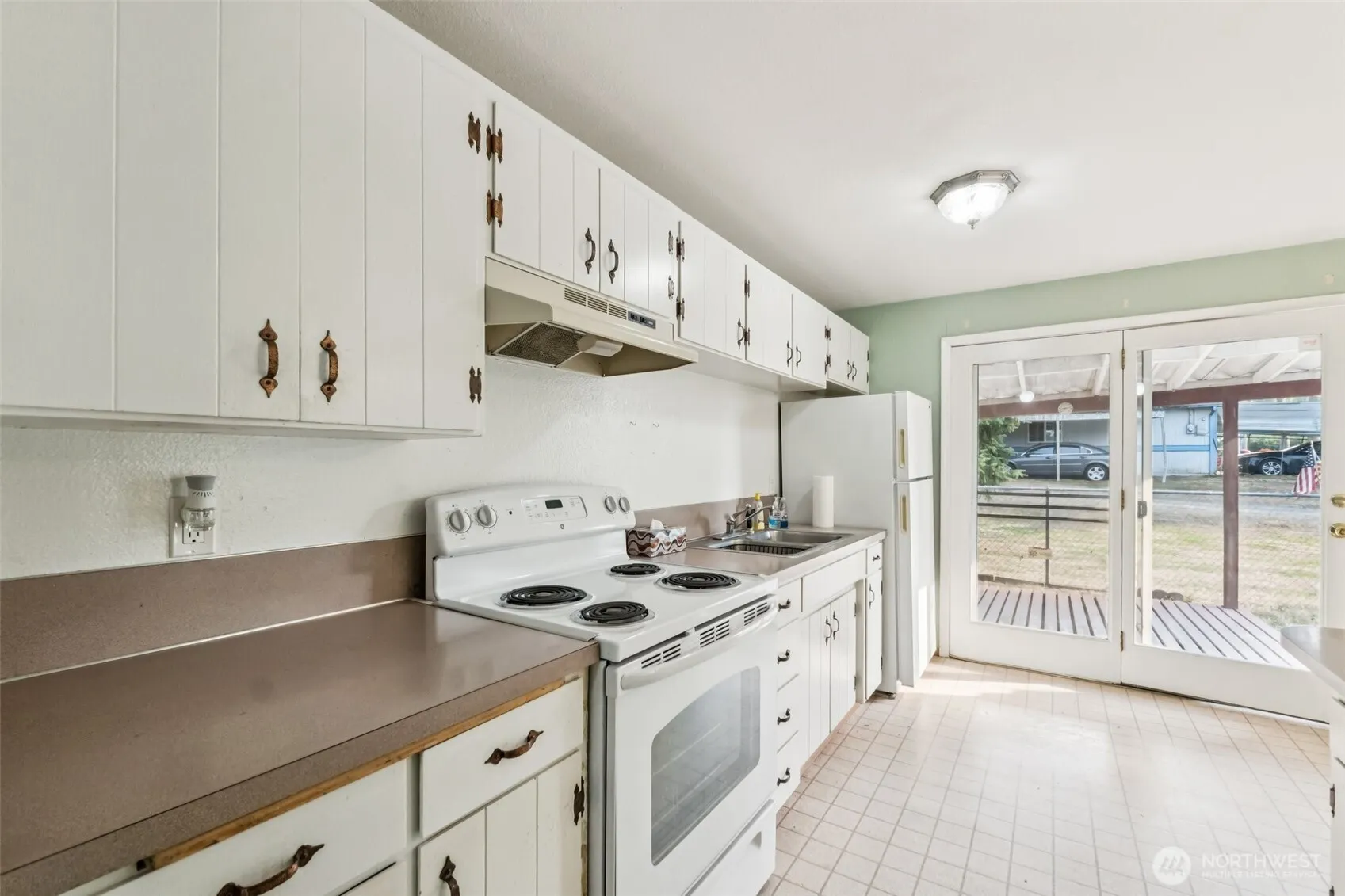 Property photo for 8821 S D Street, Tacoma photo 2