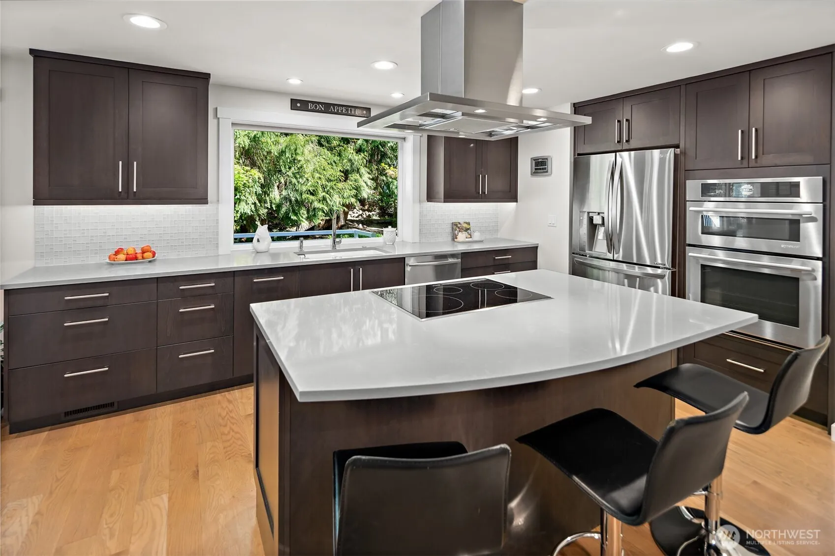 Property photo for 16408 Se 22nd Street, Bellevue photo 4