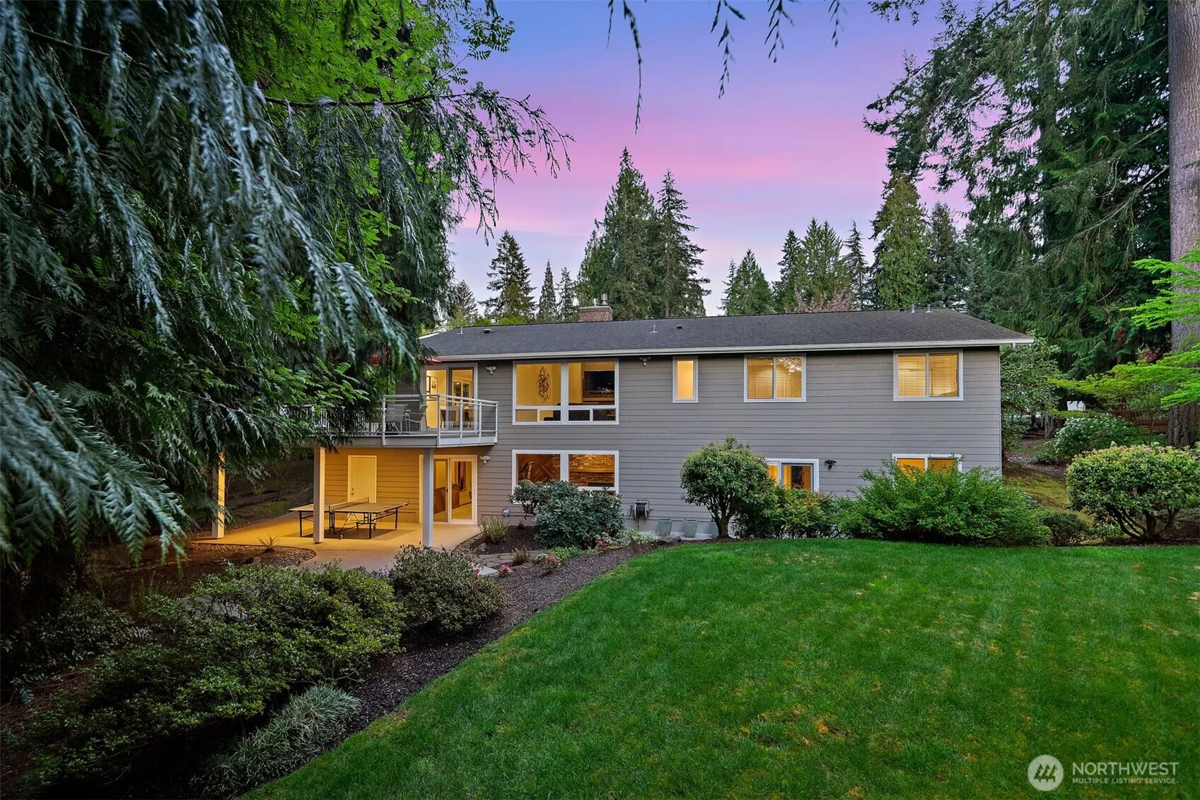 Property photo for 16408 Se 22nd Street, Bellevue photo 2