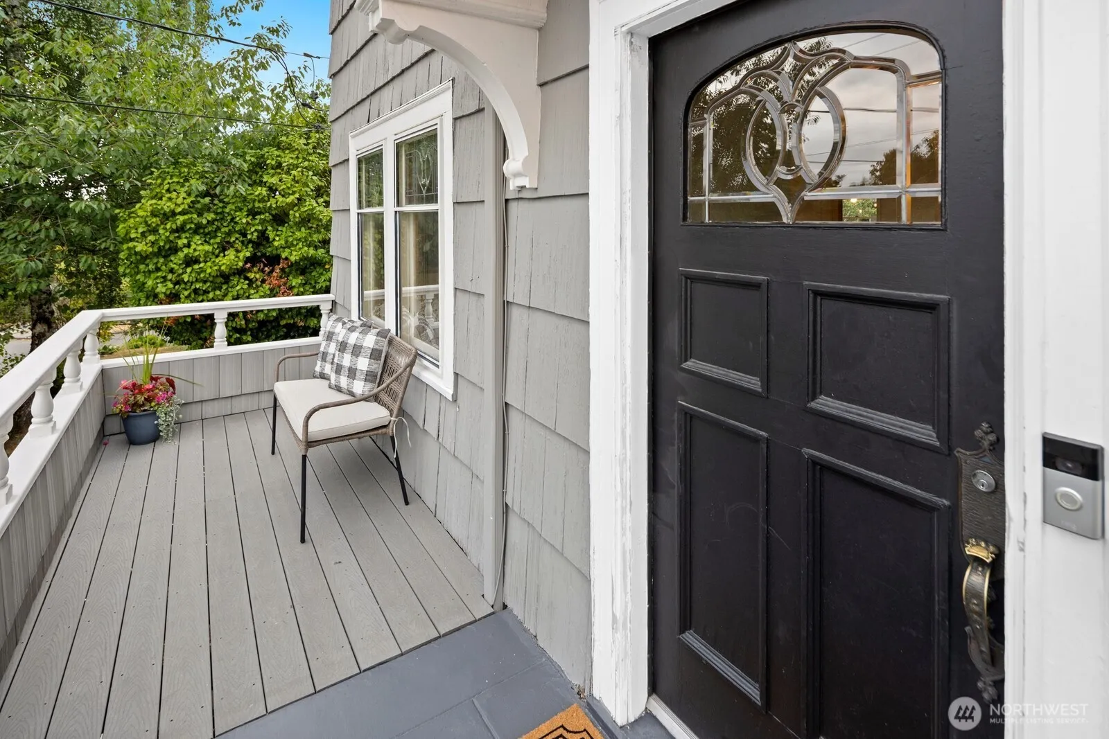 Property photo for 3106 Ne 60th Street, Seattle photo 2