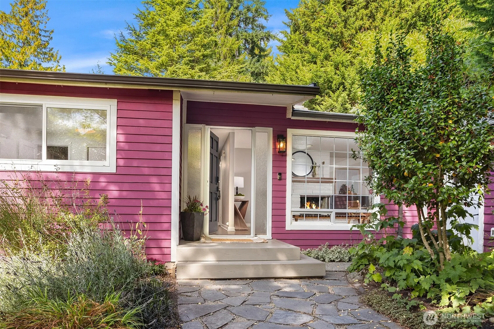 Property photo for 1552 N 128th Street, Seattle photo 3