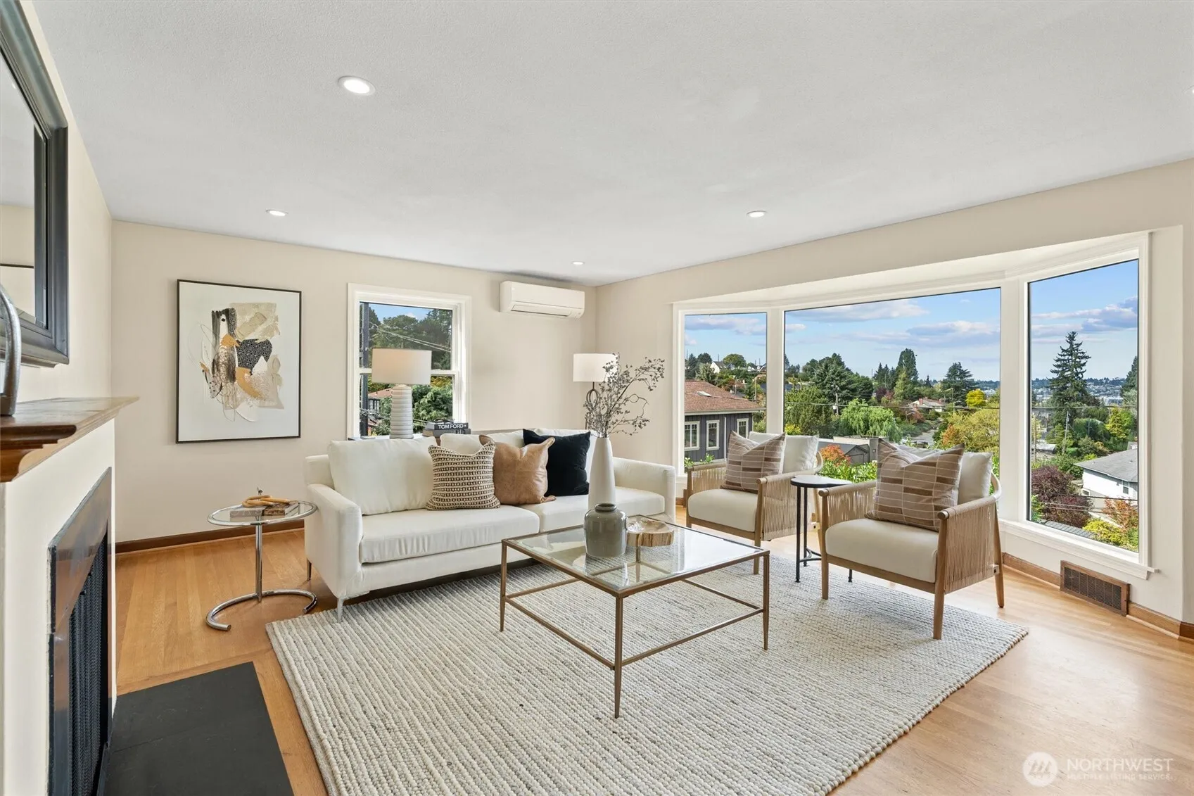 Property photo for 730 W Etruria Street, Seattle photo 5