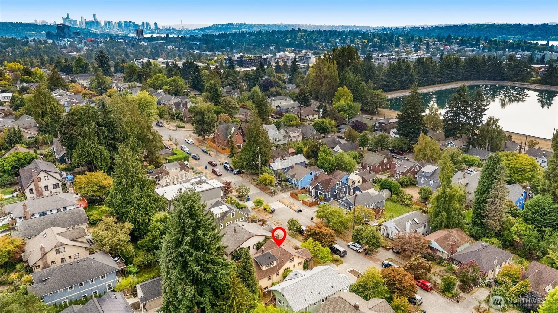 Property photo for 7332 17th Avenue Ne, Seattle photo 2