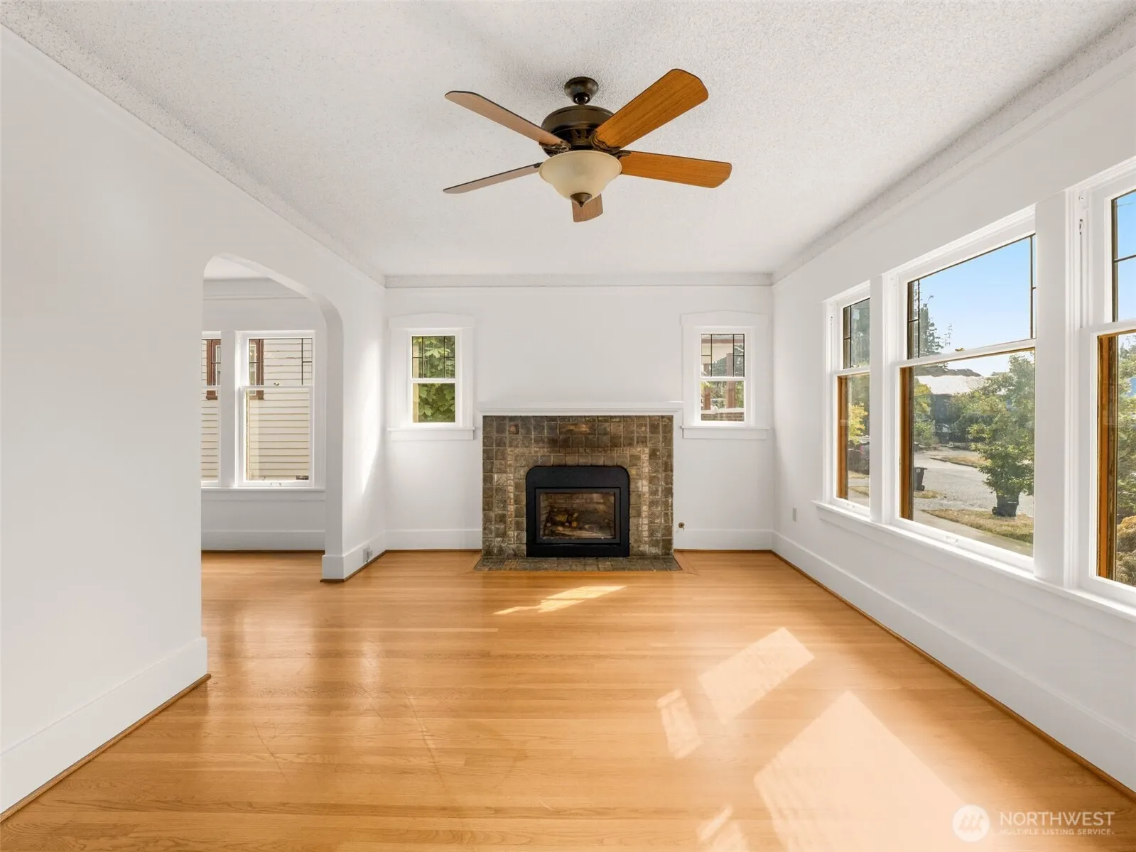 Property photo for 7332 17th Avenue Ne, Seattle photo 5