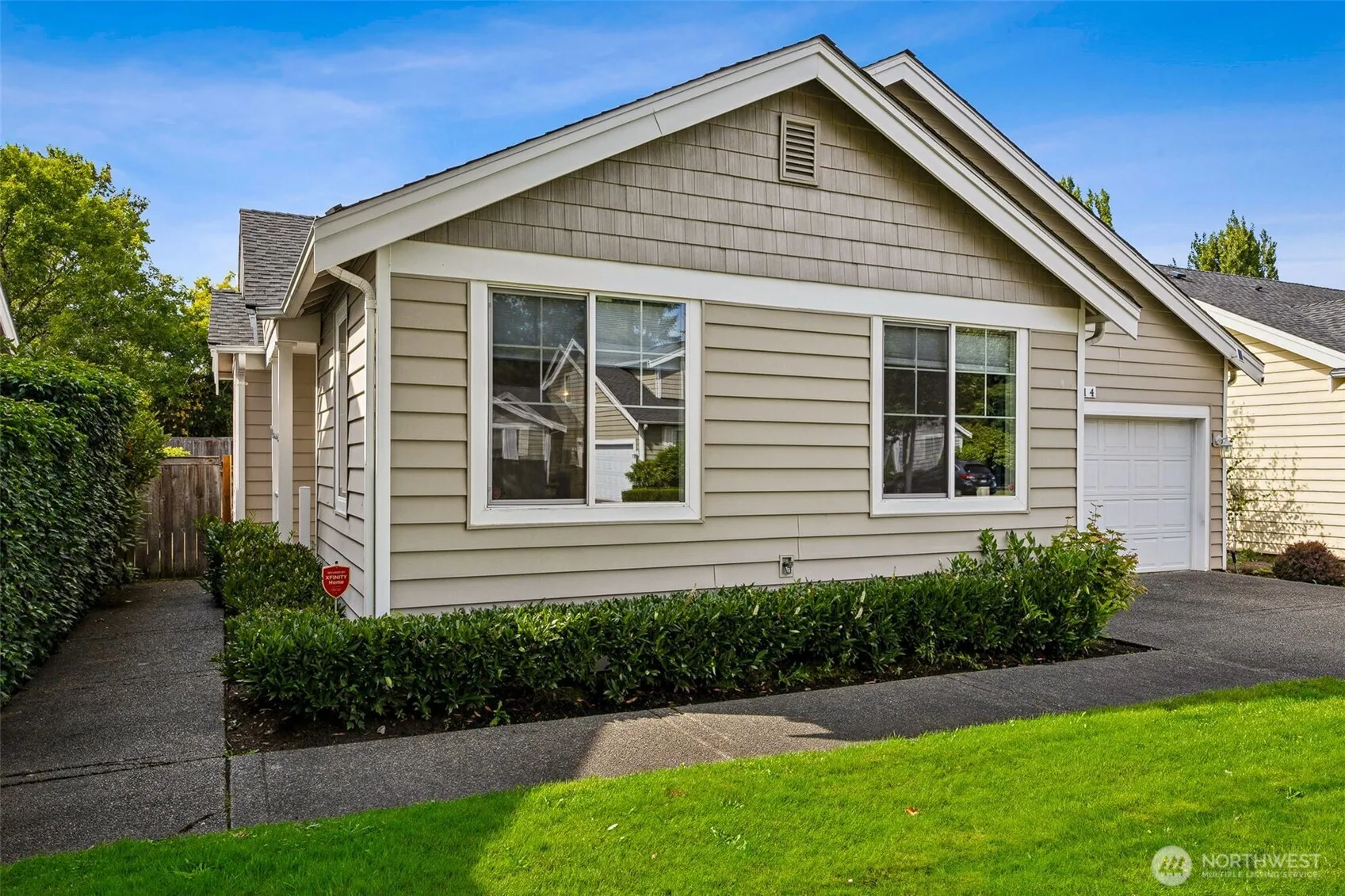 Property photo for 11314 3rd Avenue Ct E, Tacoma photo 3