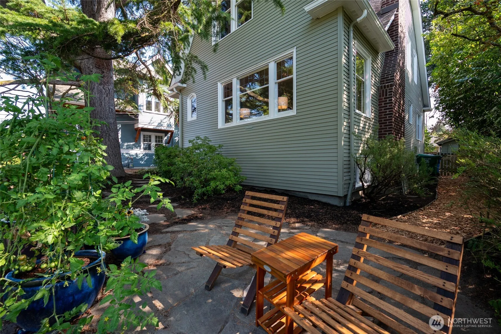 Property photo for 6732 5th Avenue Nw, Seattle photo 2