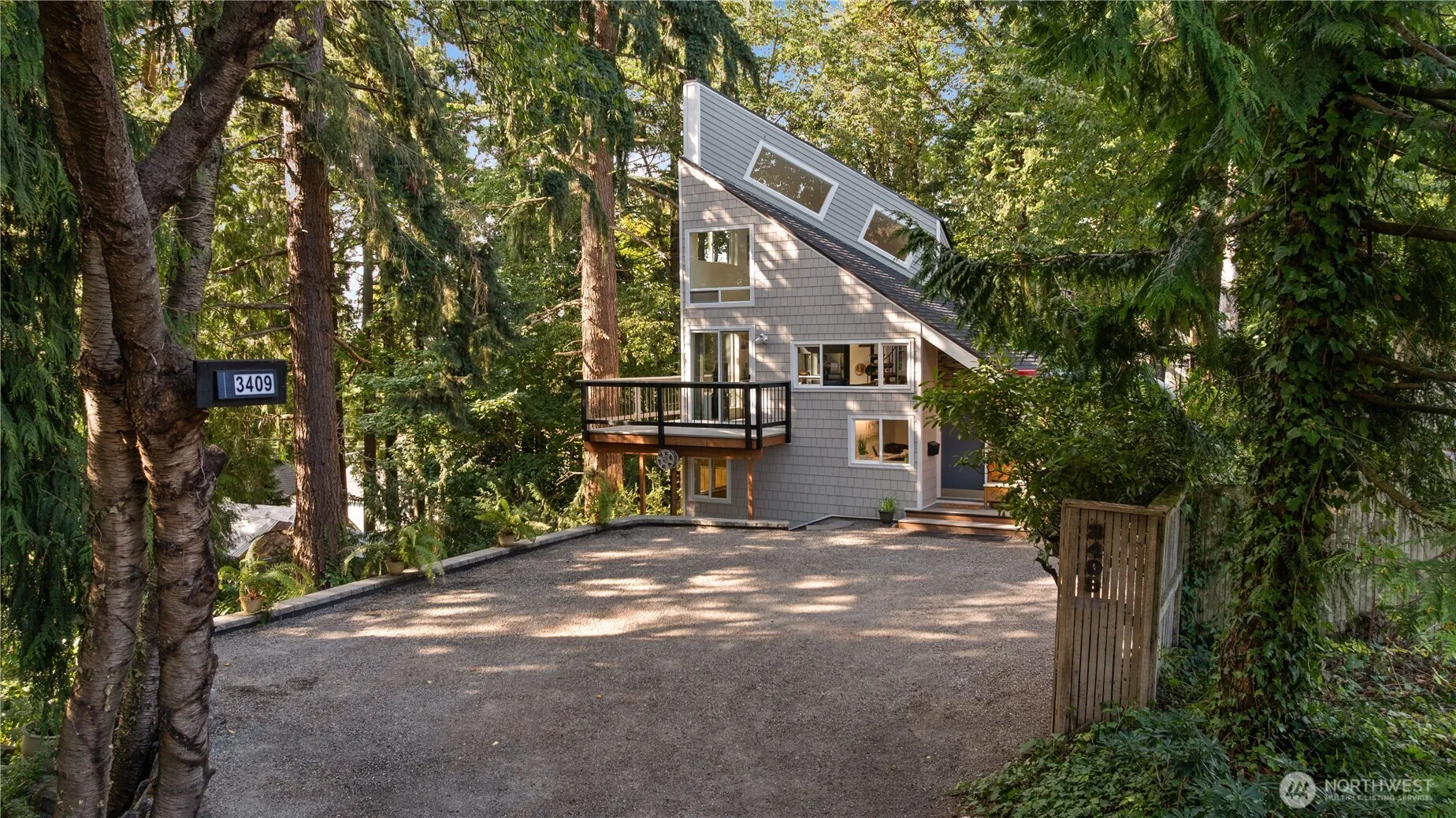 Property photo for 3409 S 8th Street, Tacoma photo 4