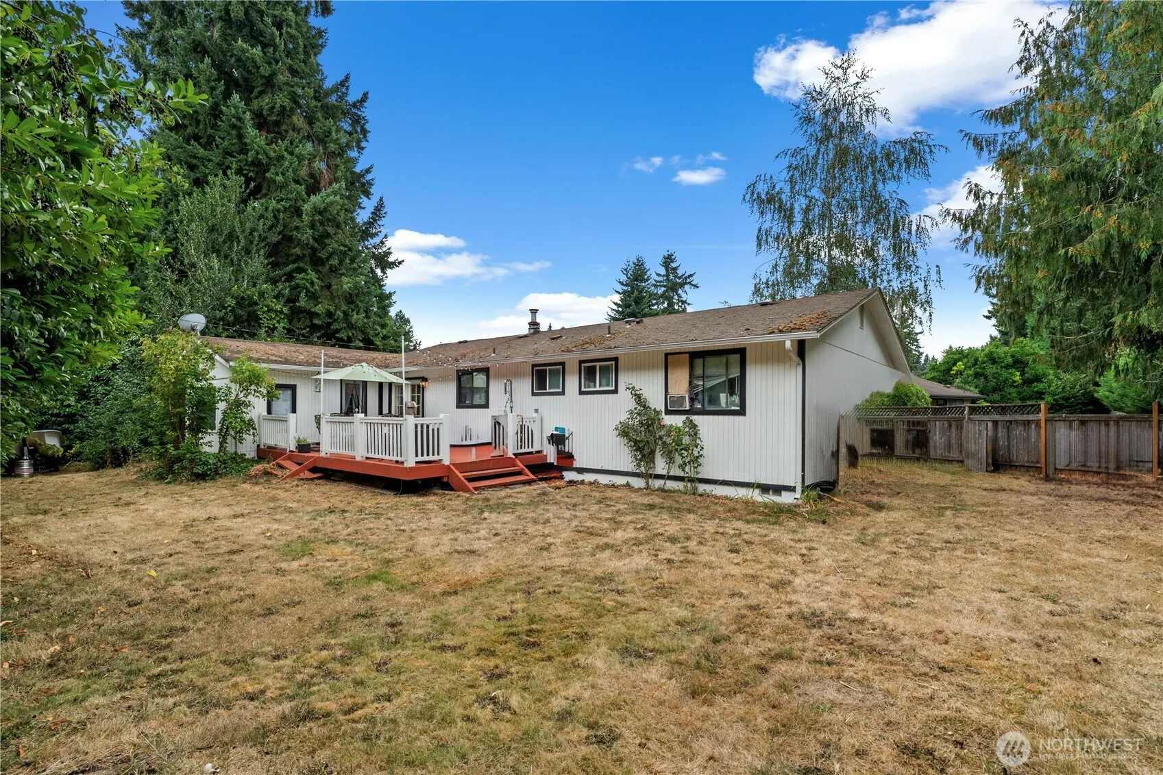 Property photo for 13910 123rd Avenue Ne, Kirkland photo 2