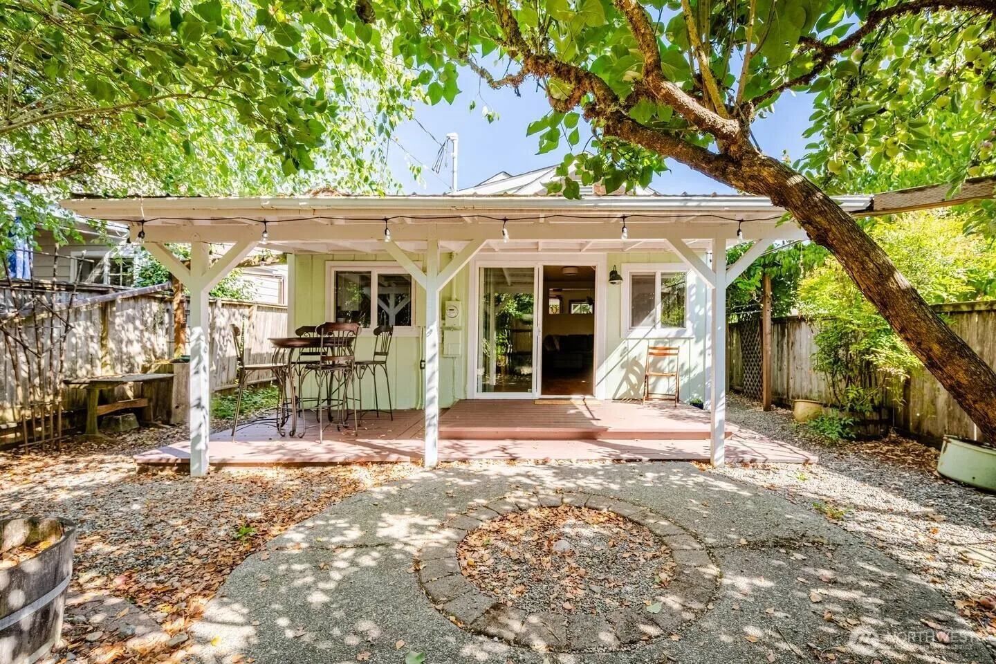 Property photo for 1624 11th Avenue Sw, Olympia