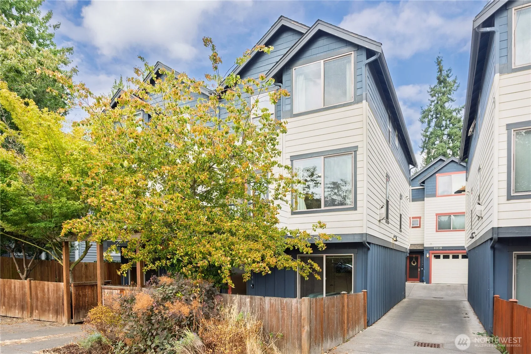 Property photo for 3314 Wetmore Avenue S #unit B, Seattle photo 2