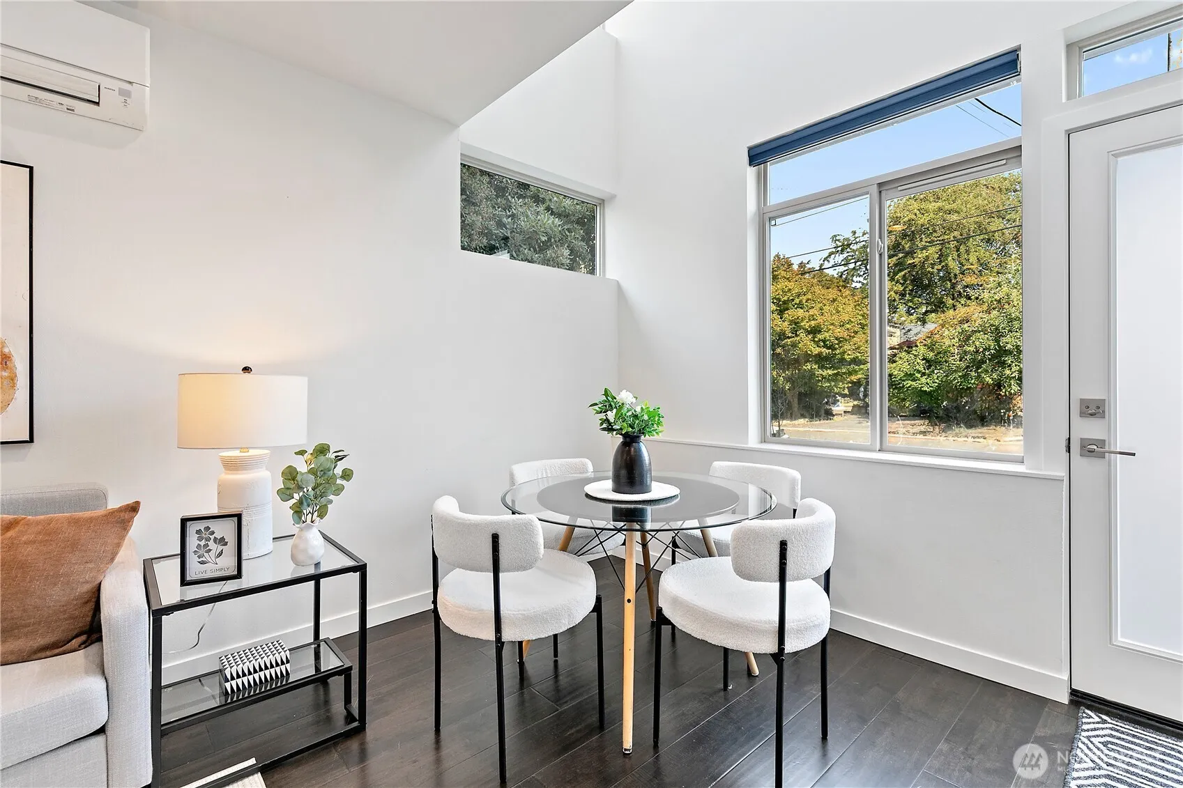 Property photo for 1737 Nw 61st Street #c, Seattle photo 4