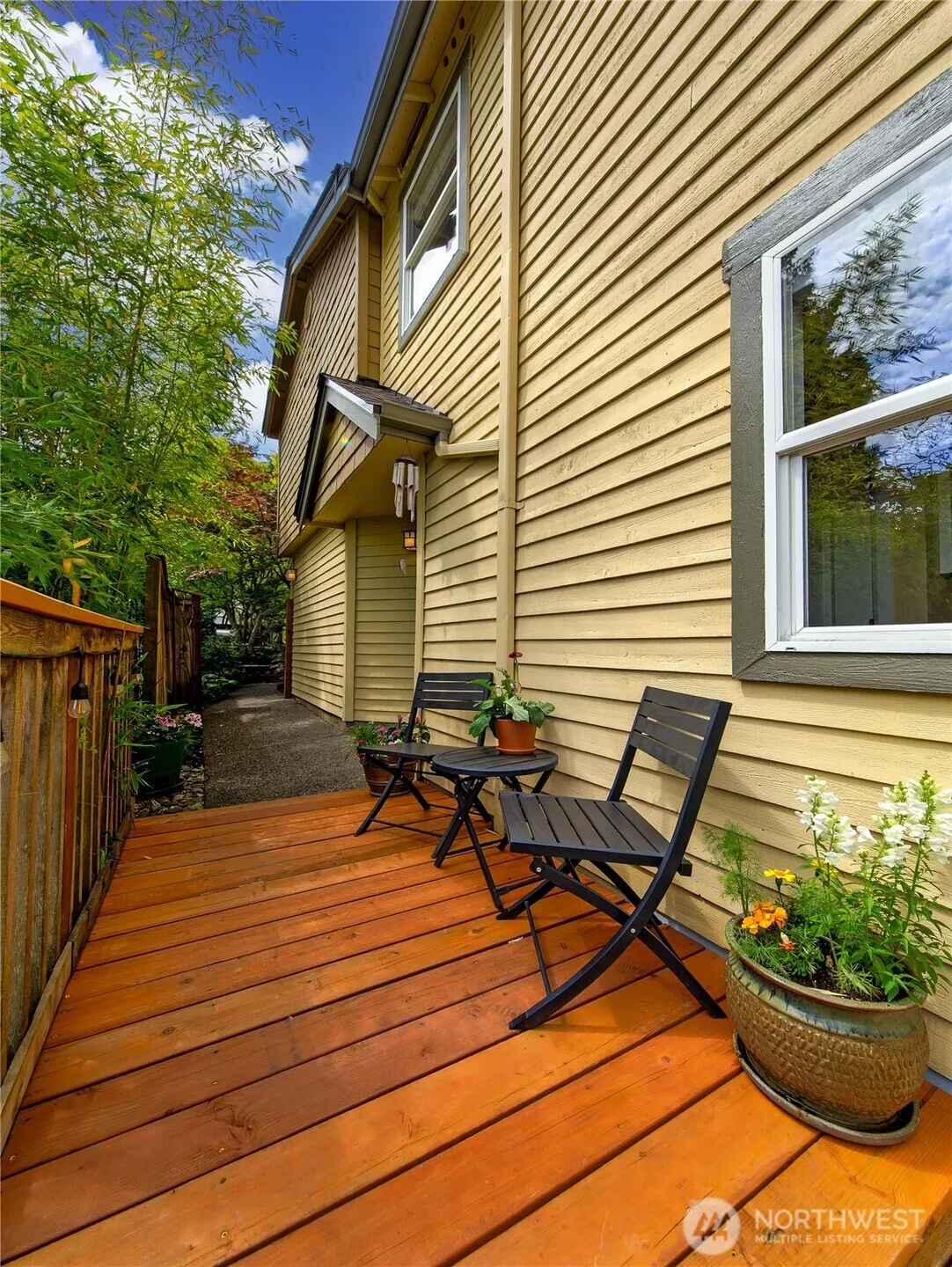 Property photo for 444 26th Avenue E, Seattle photo 5