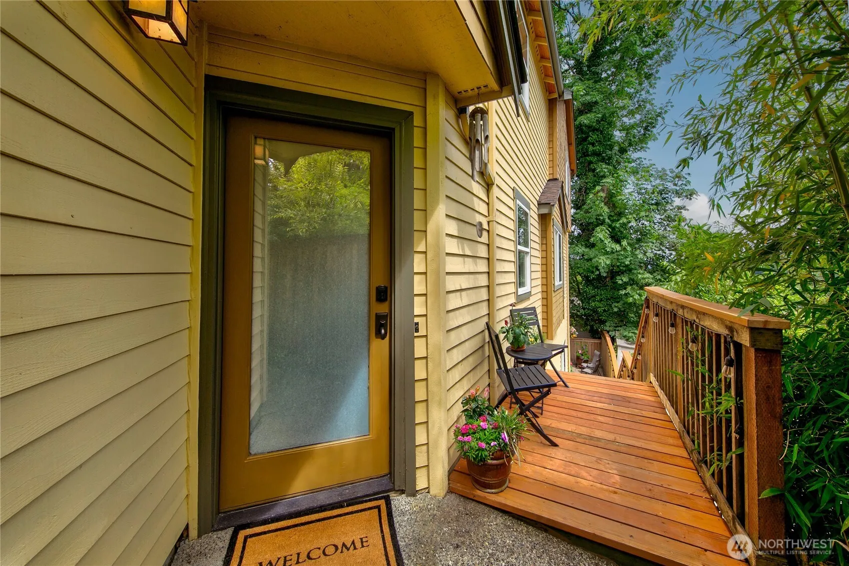 Property photo for 444 26th Avenue E, Seattle photo 4