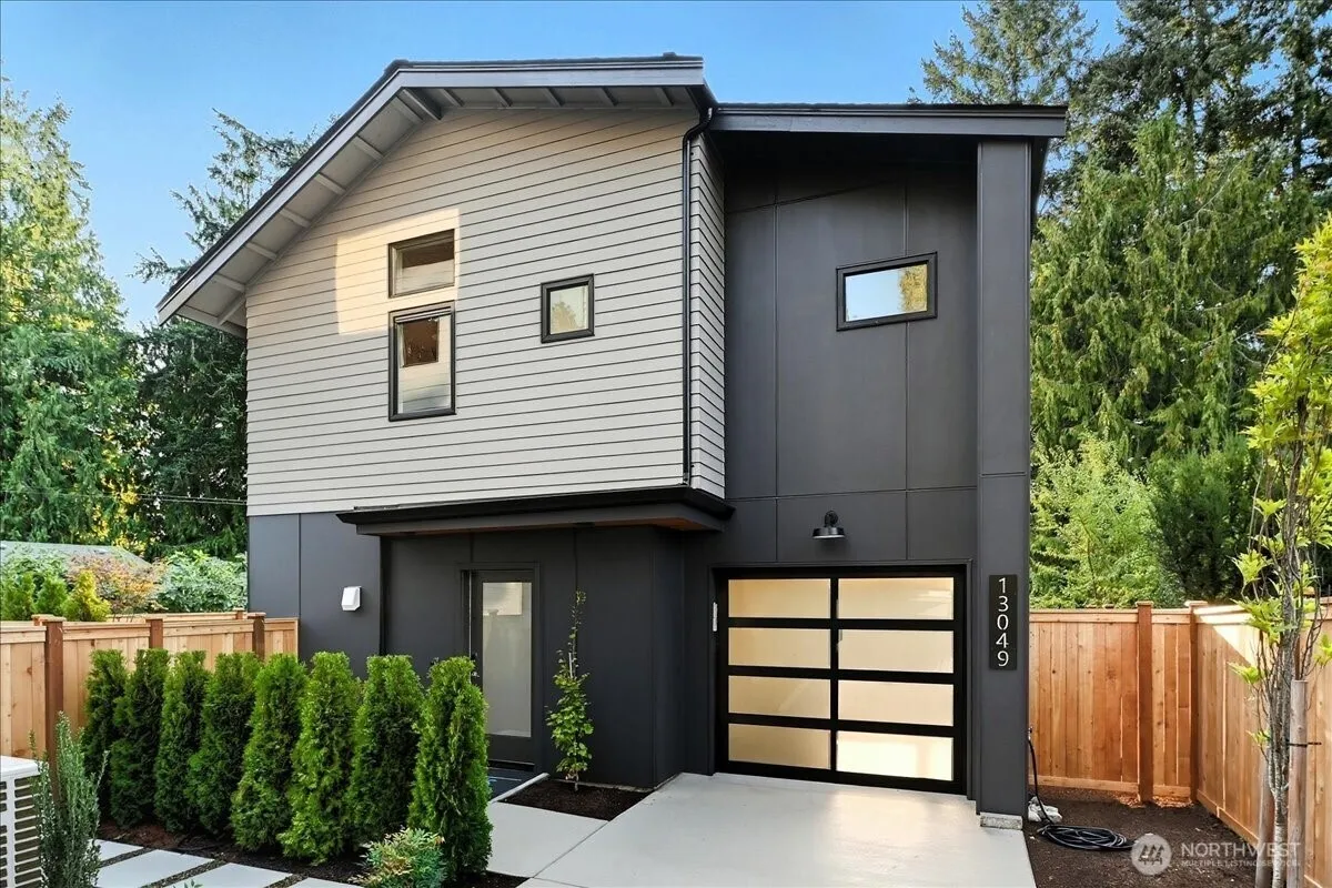 Property photo for 13049 39th Avenue Ne, Seattle