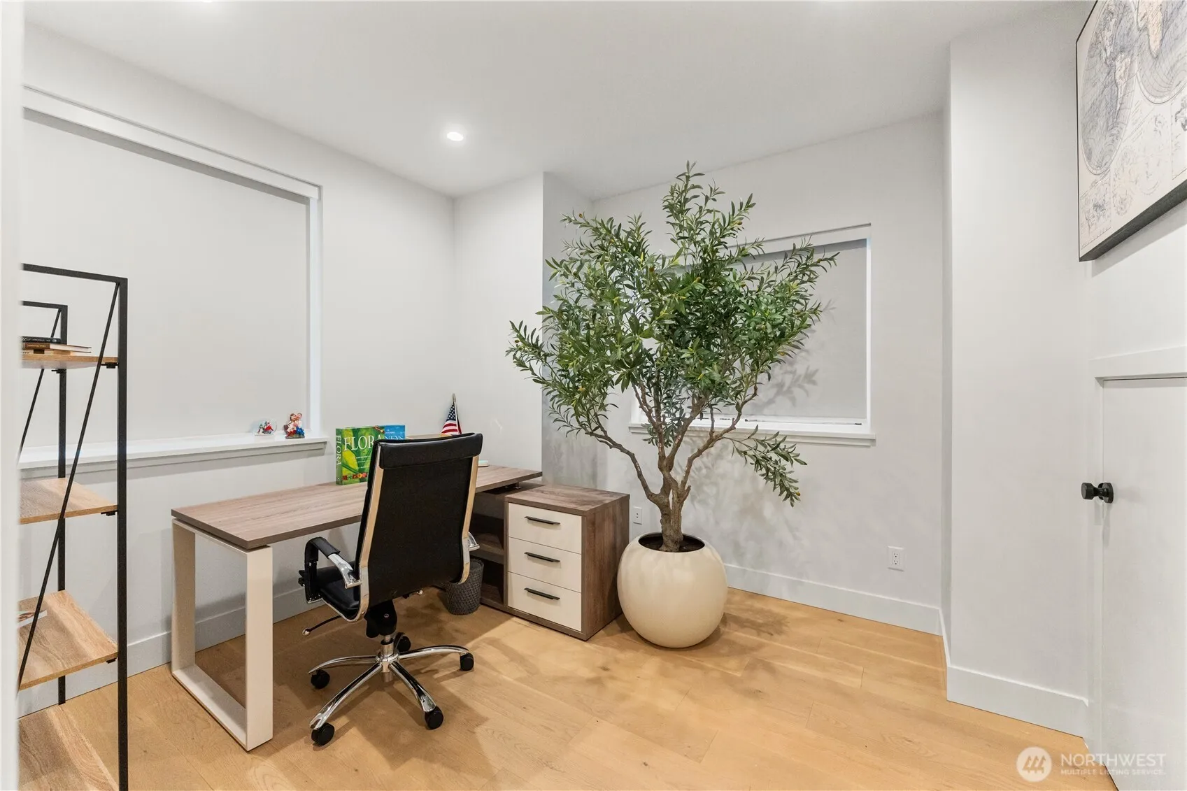 Property photo for 509 N 78th Street, Seattle photo 4
