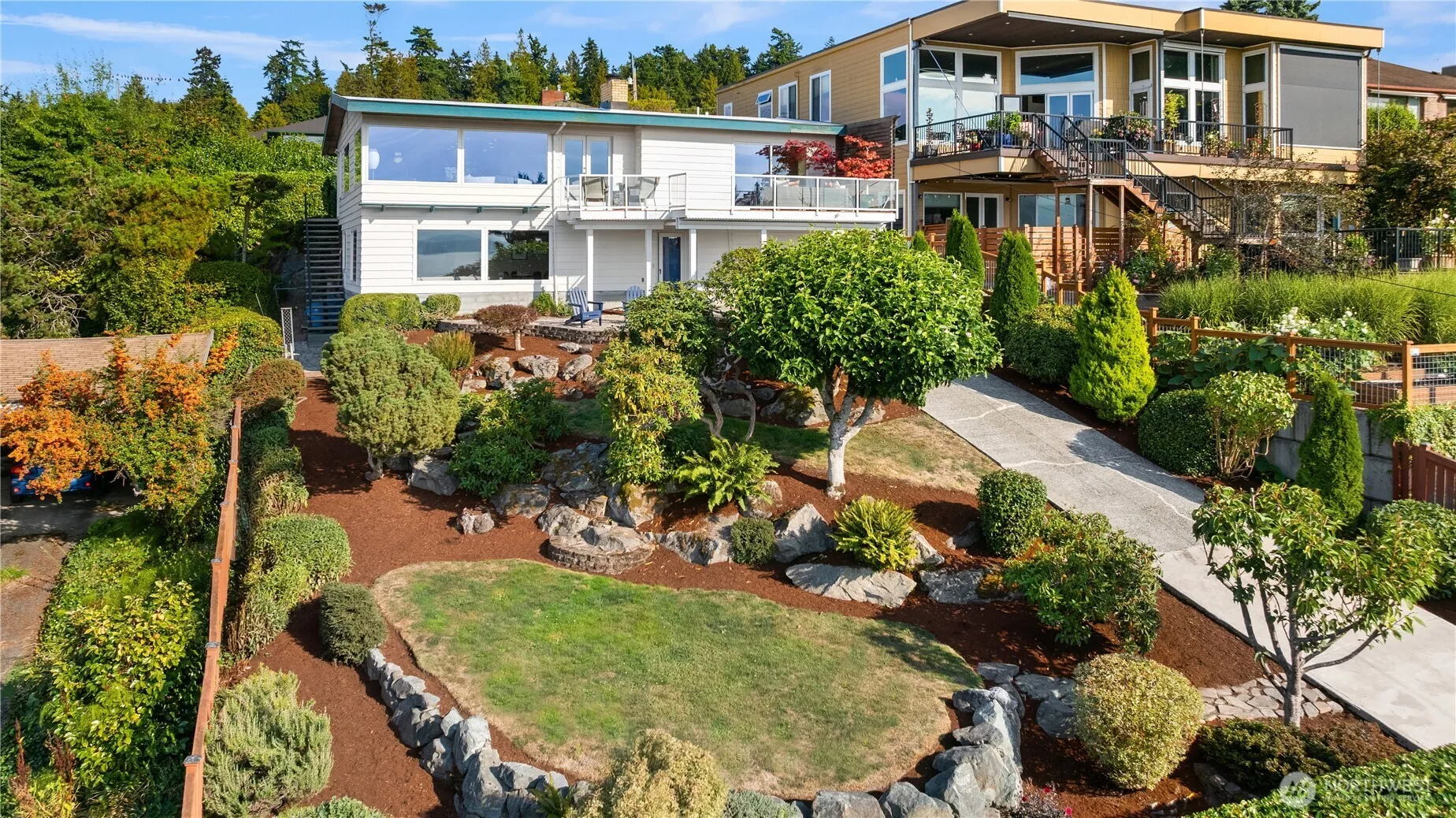 Property photo for 3326 58th Avenue Sw, Seattle photo 2