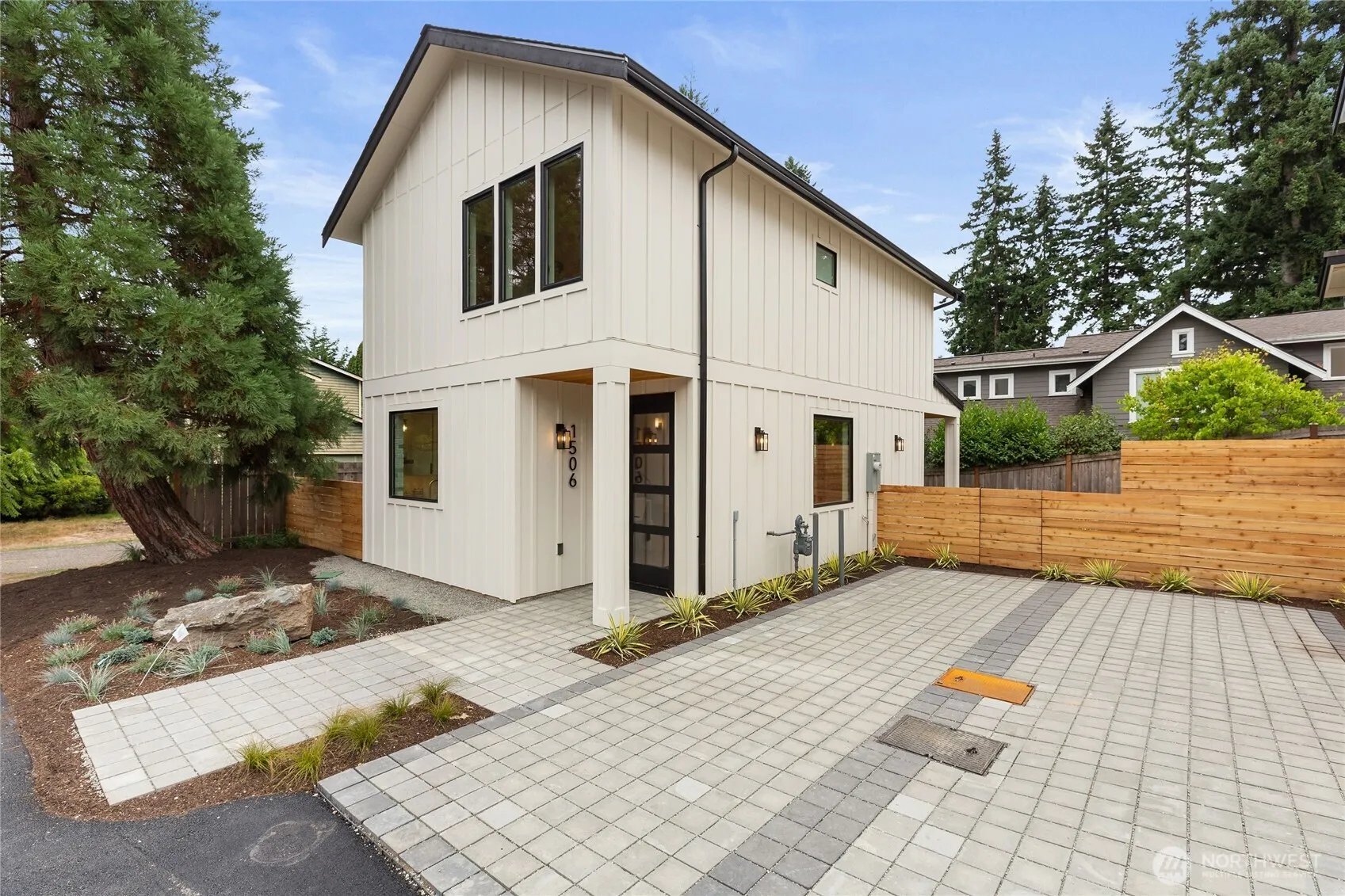 Property photo for 1506 3rd Street, Kirkland