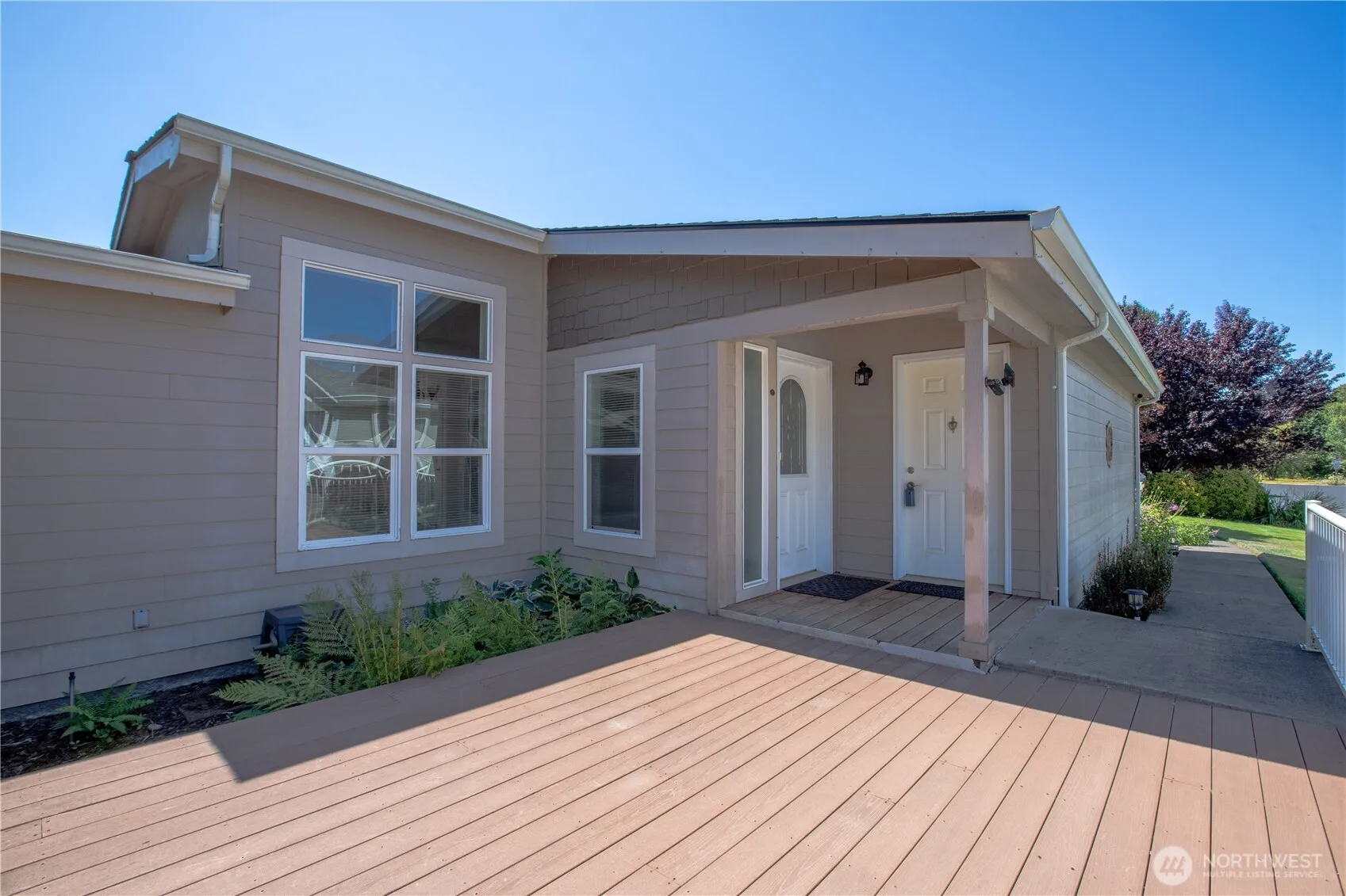 Property photo for 3504 Meadowbrook Lane Se, Lacey photo 2
