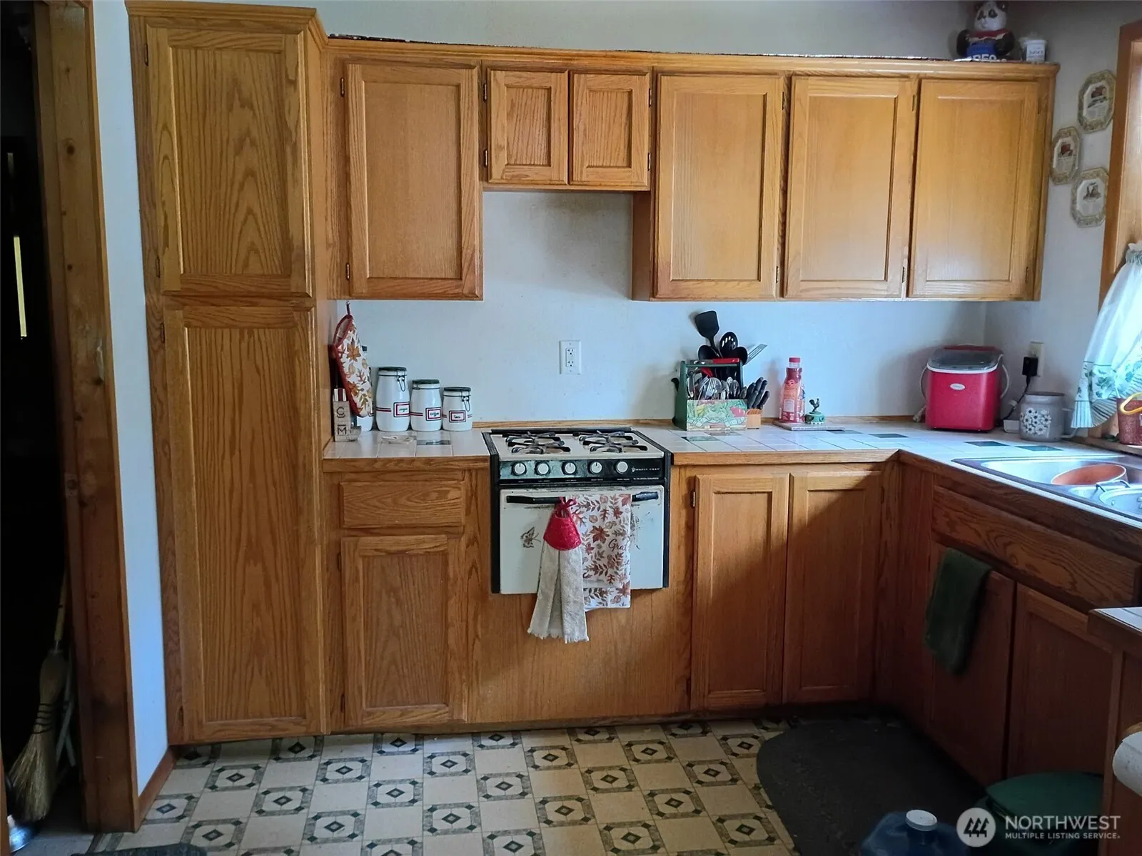 Property photo for 12 Caribou Road, Tonasket photo 2