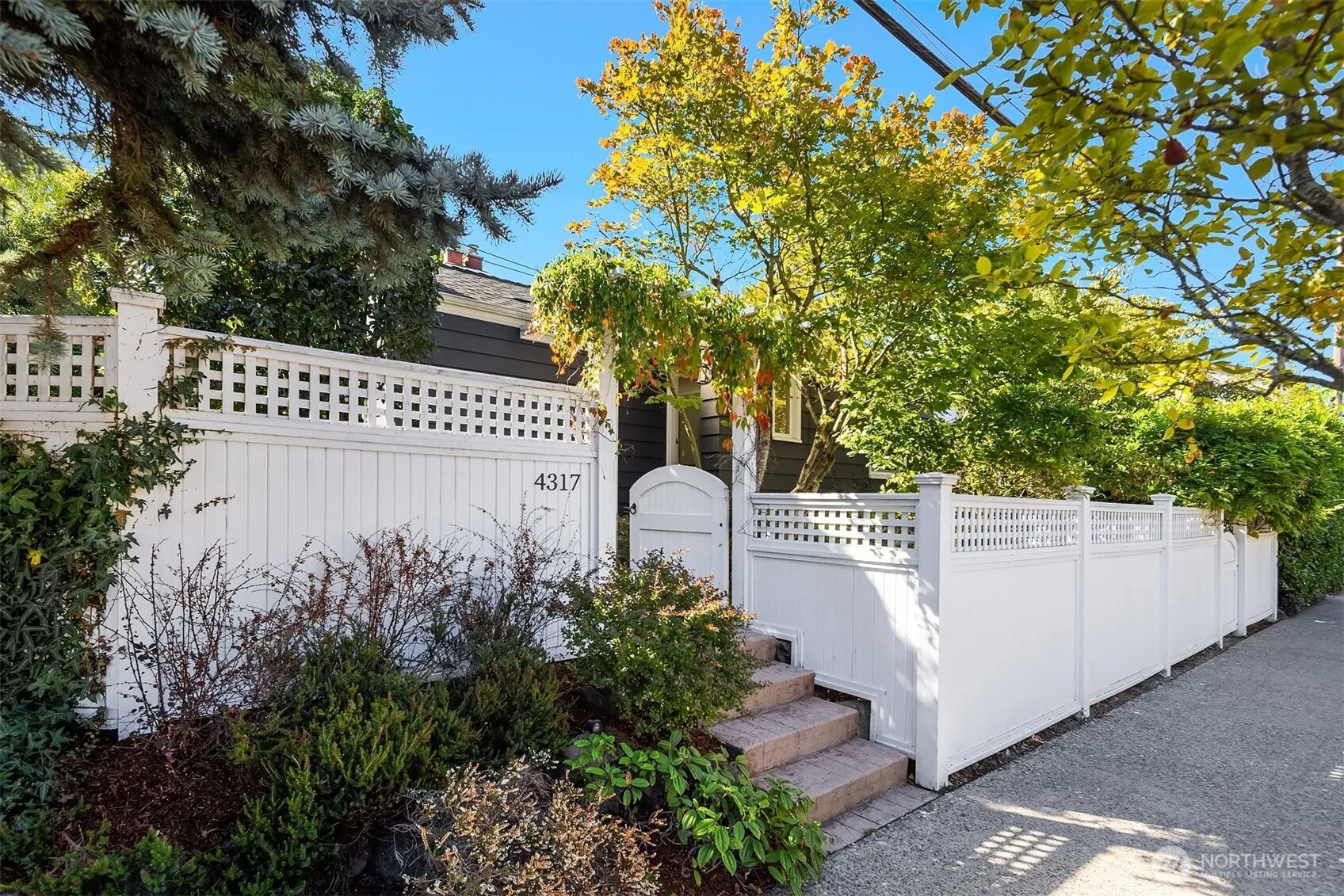 Property photo for 4317 37th Avenue Ne, Seattle