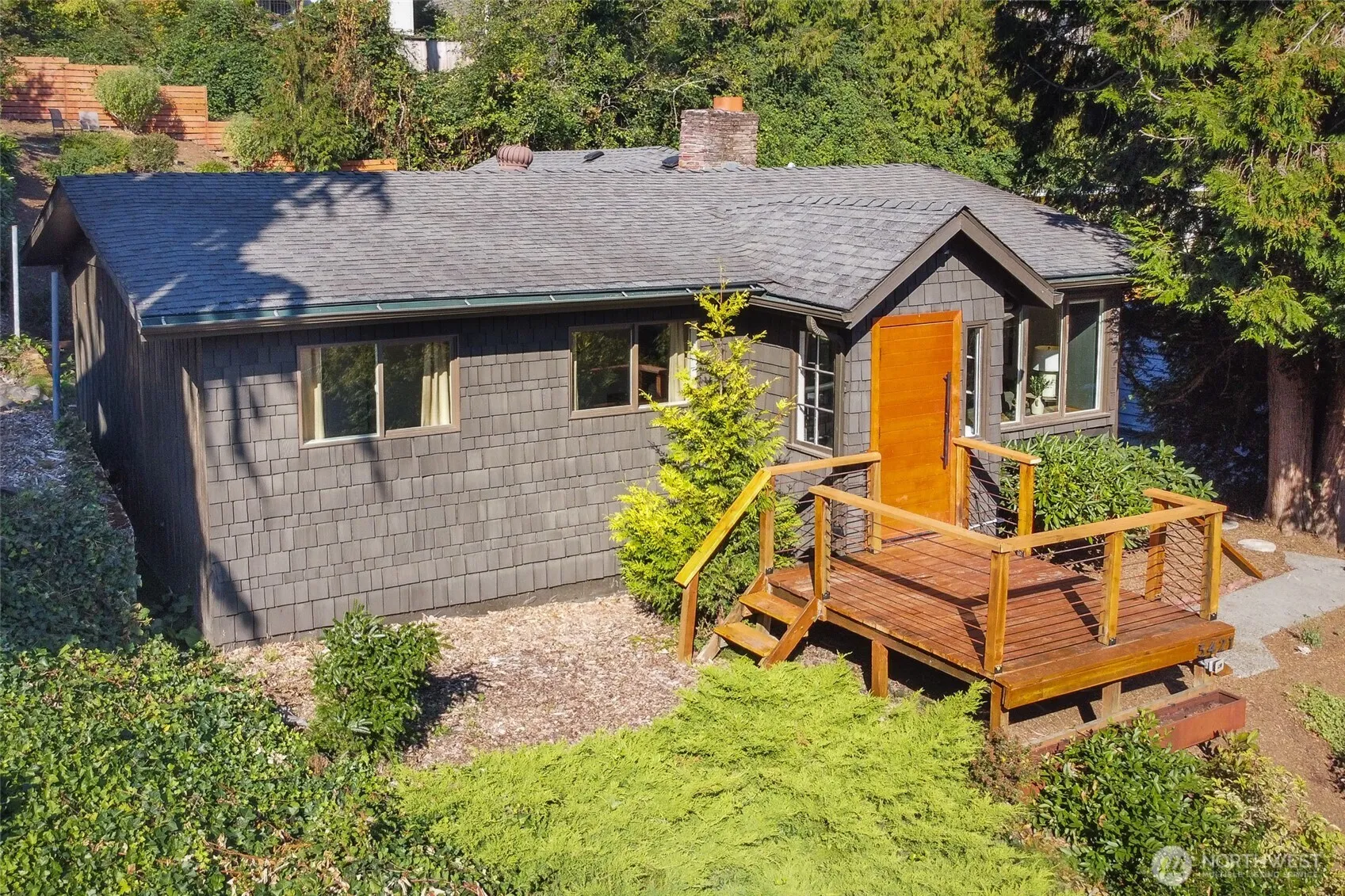 Property photo for 3421 25th Avenue S, Seattle