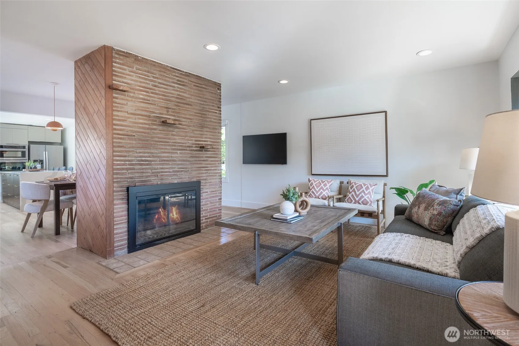 Property photo for 3421 25th Avenue S, Seattle photo 5