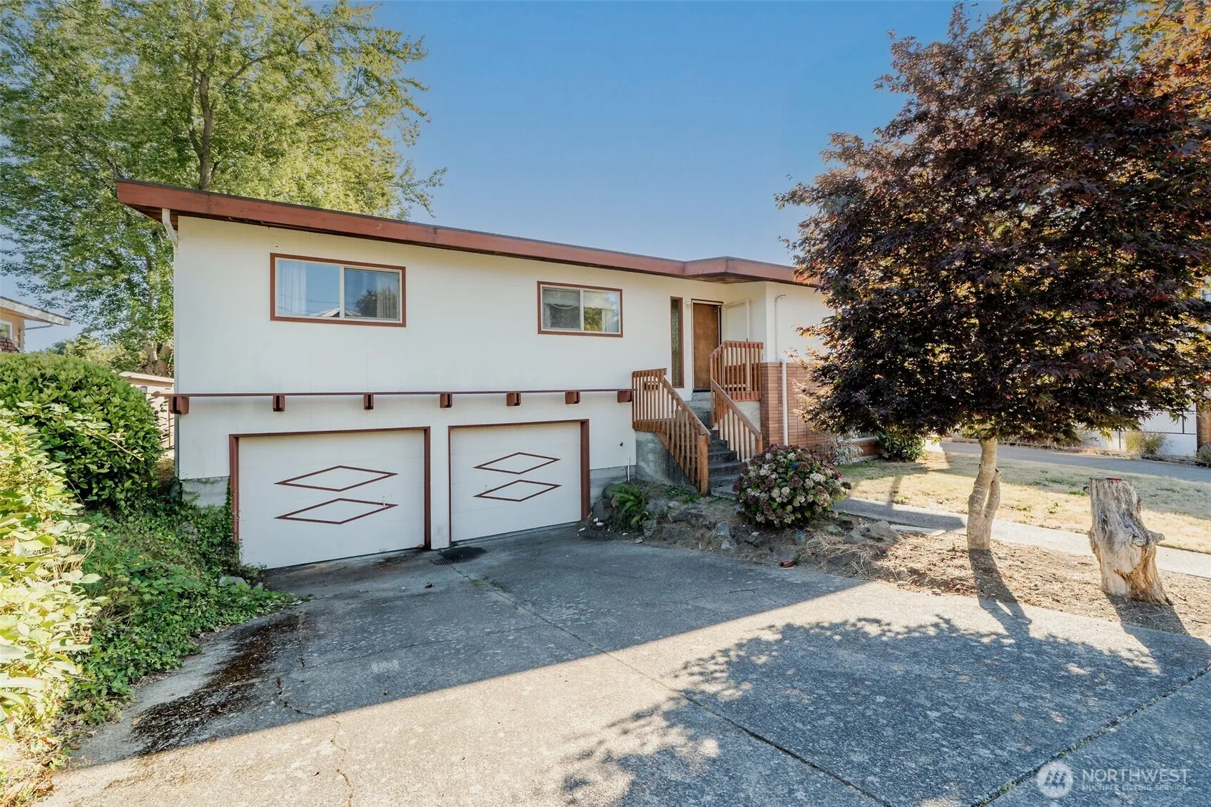 Property photo for 3609 Sw Holden Street, Seattle