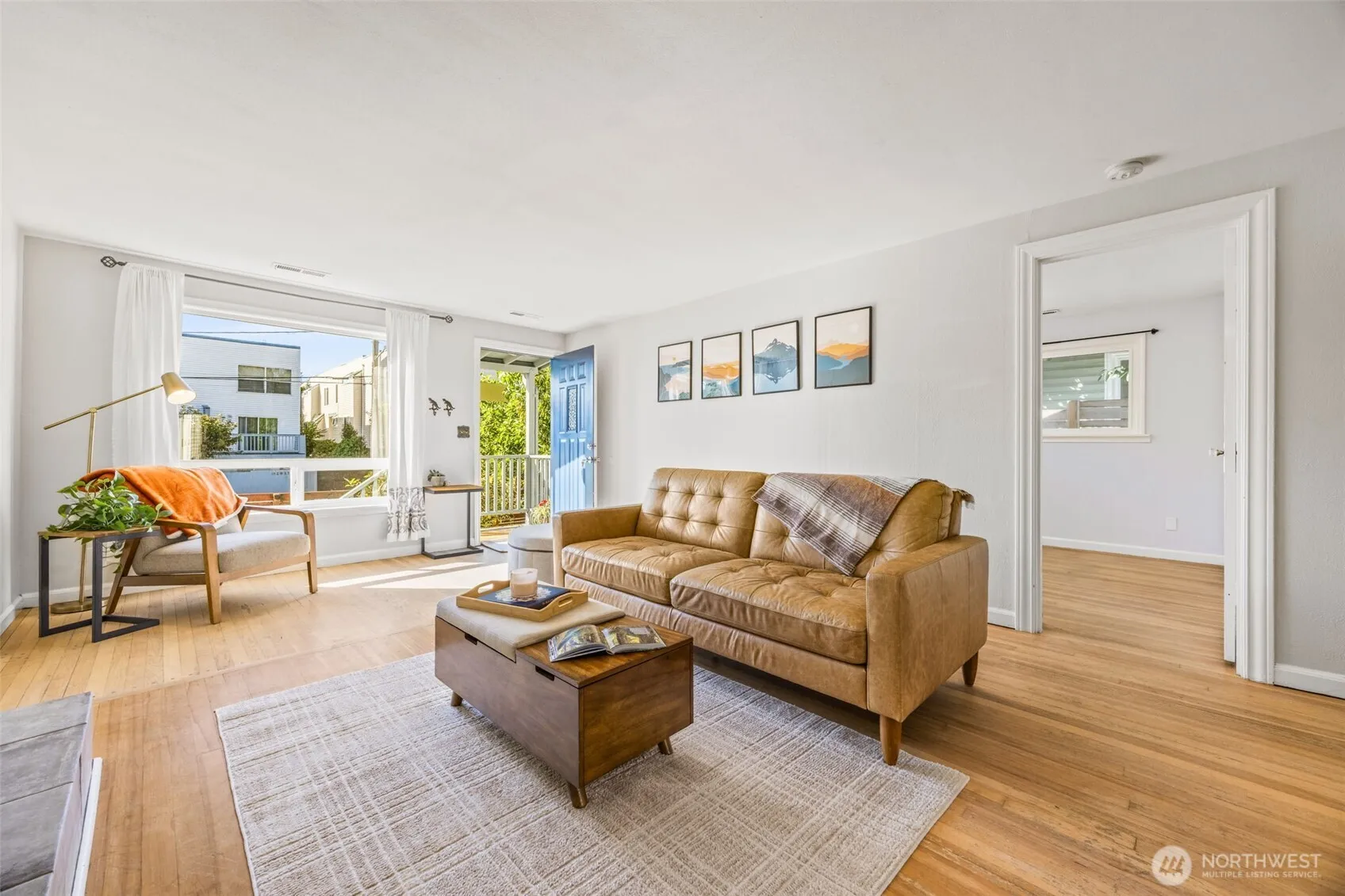 Property photo for 10332 Midvale Avenue N, Seattle photo 5