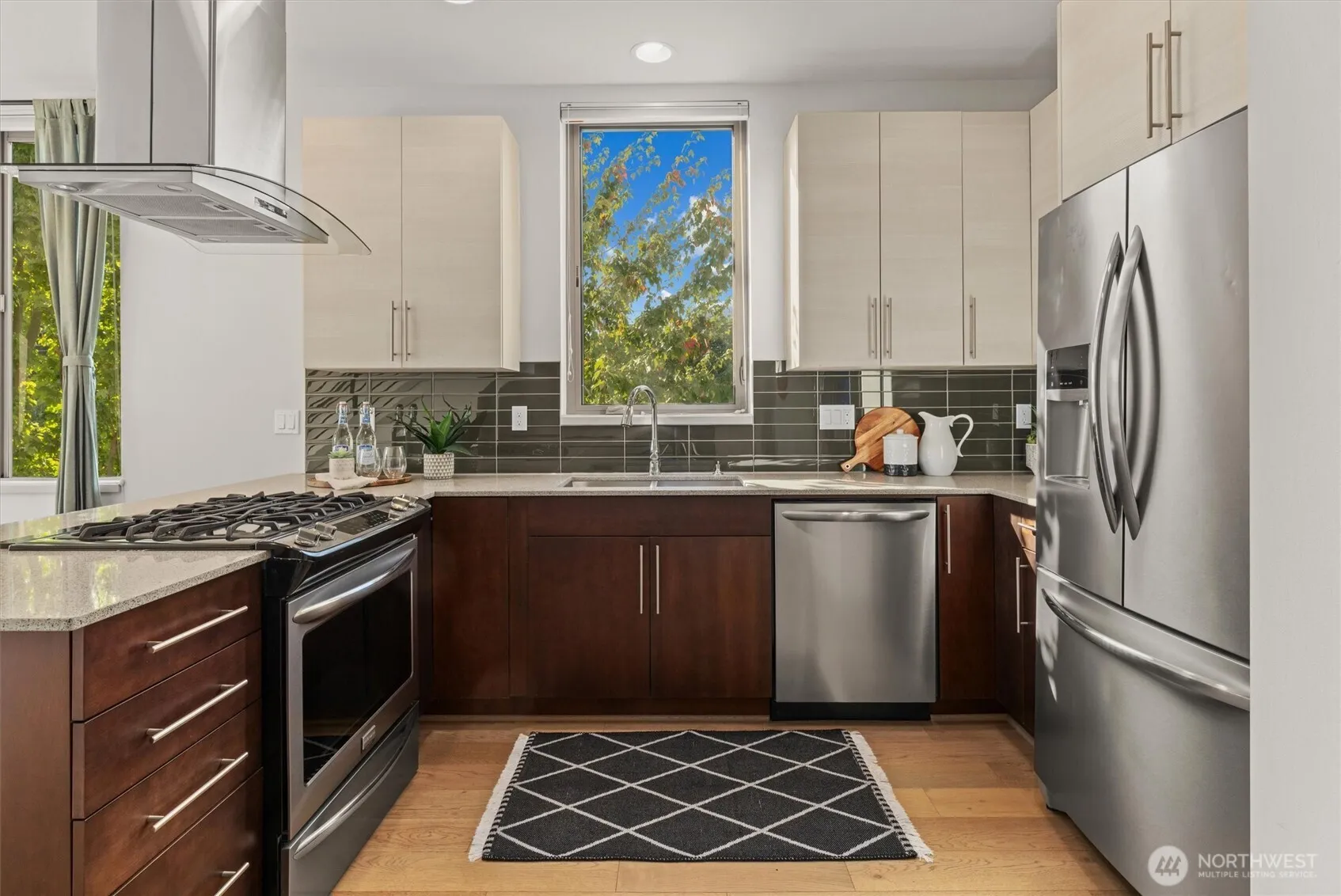 Property photo for 10503 Evanston Avenue N #a, Seattle photo 5