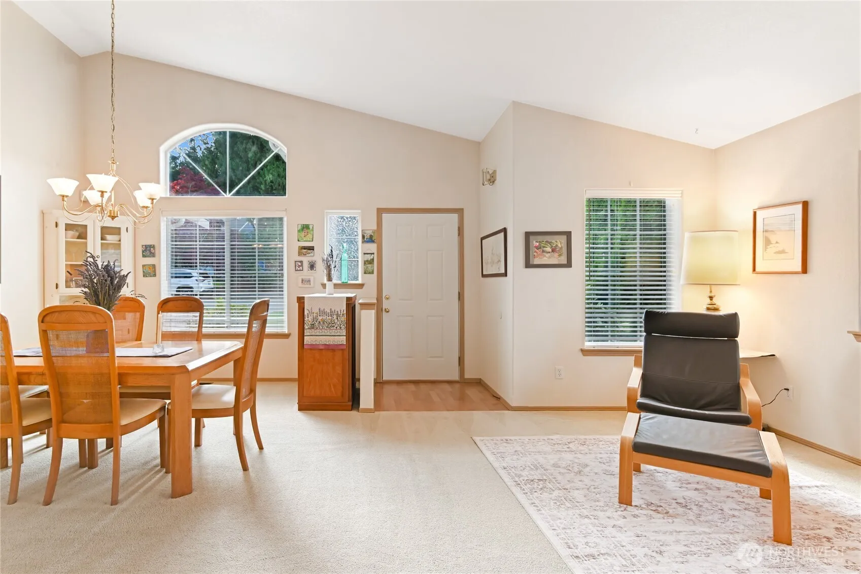 Property photo for 5100 Marian Drive Ne, Olympia photo 3