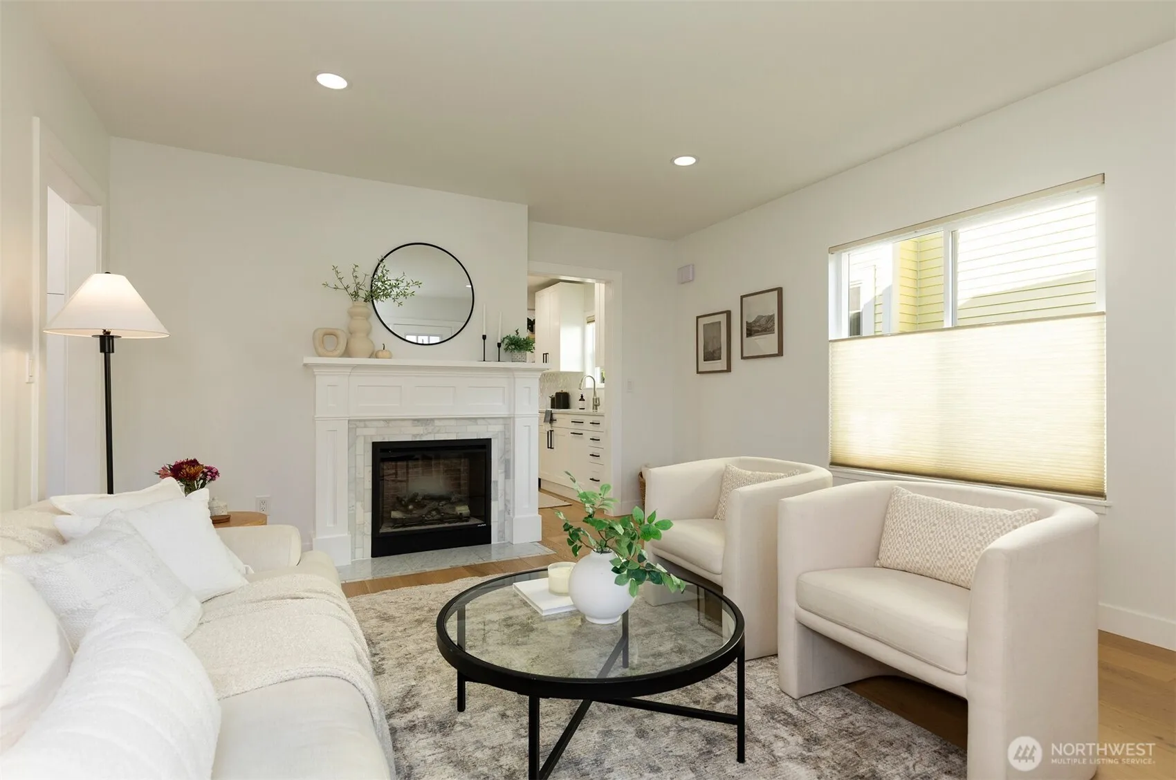 Property photo for 4747 Thackeray Place Ne, Seattle photo 5