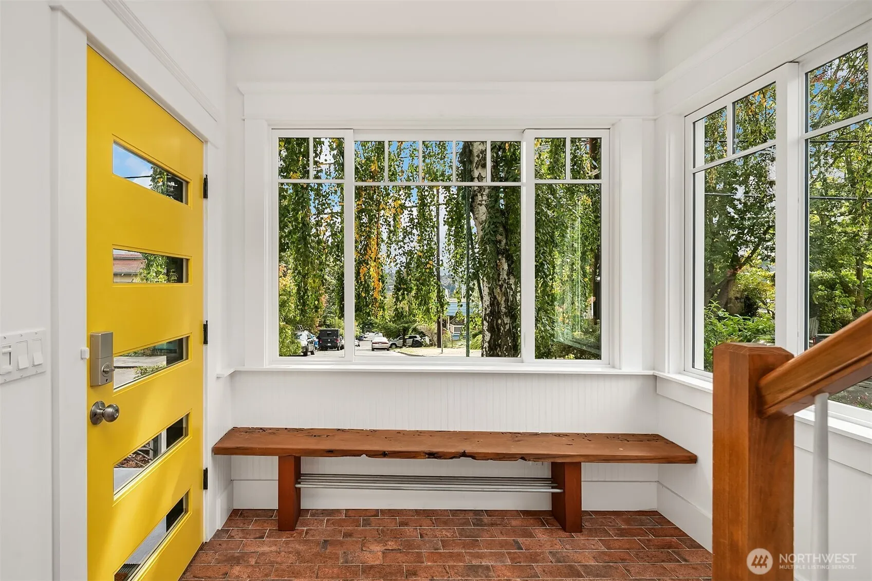 Property photo for 464 N 42nd Street, Seattle photo 3