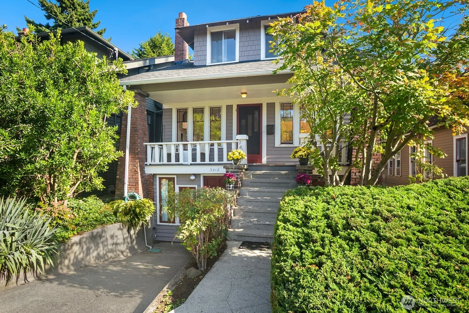 Property photo for 3418 Densmore Avenue N, Seattle