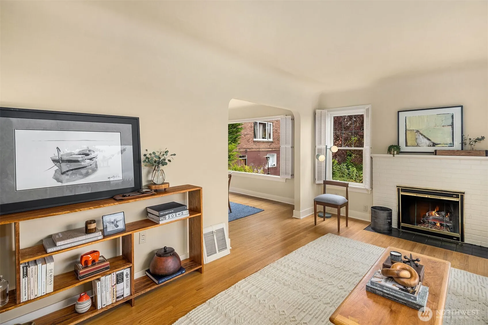 Property photo for 2410 E Highland Drive, Seattle photo 5
