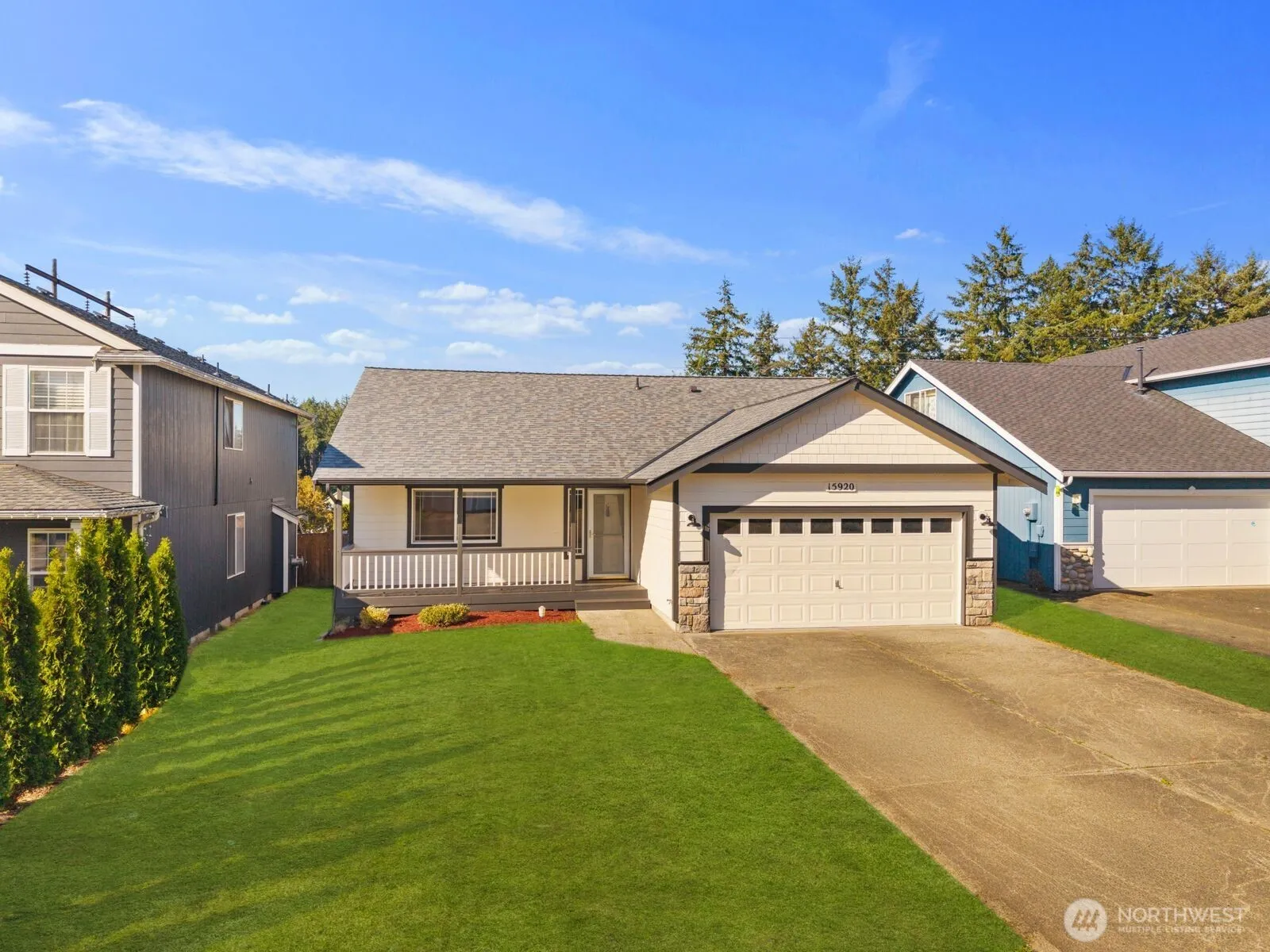 Property photo for 15920 42nd Avenue E, Tacoma photo 2