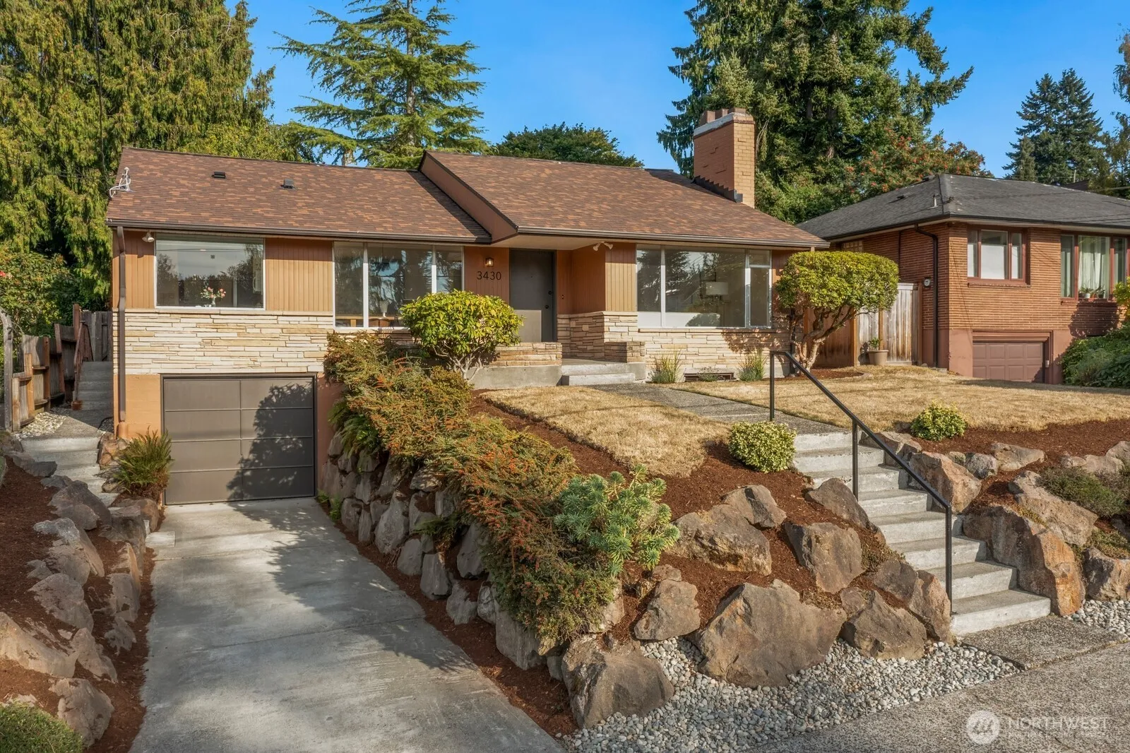 Property photo for 3430 40th Avenue W, Seattle