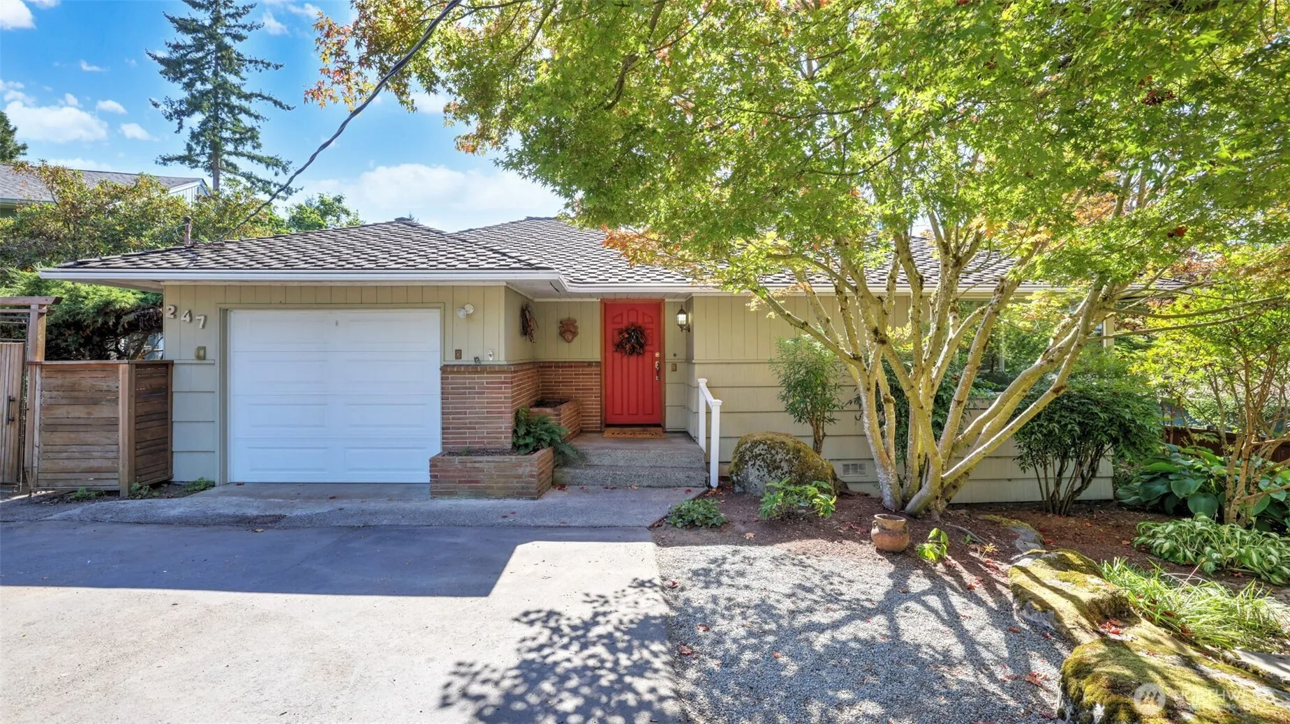 Property photo for 247 Sw 191st Street, Normandy Park