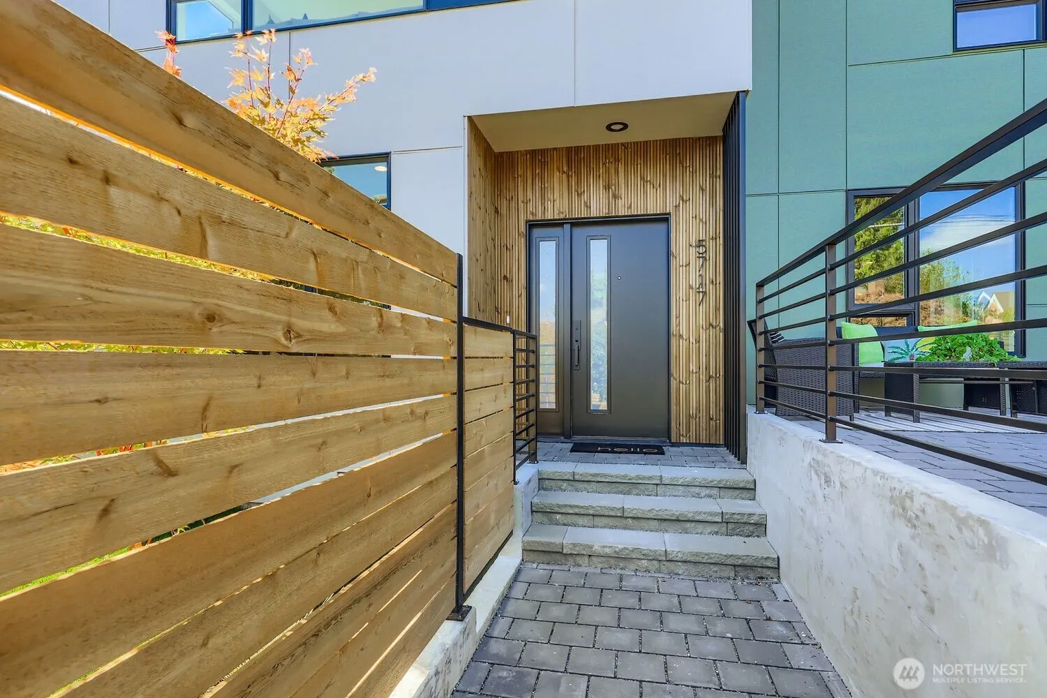 Property photo for 5717 35th Avenue Ne, Seattle photo 2