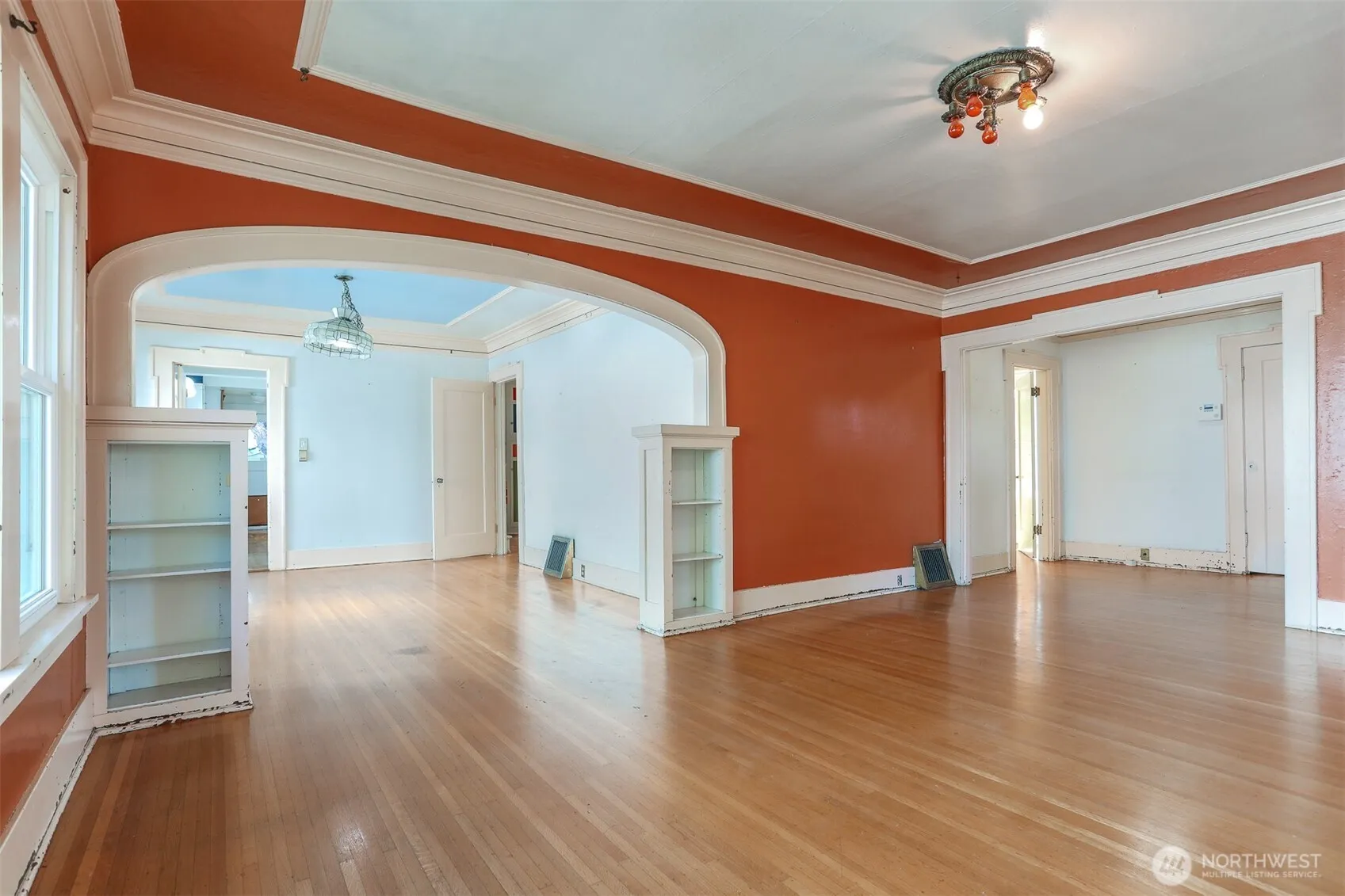 Property photo for 2518 31st Avenue S, Seattle photo 5