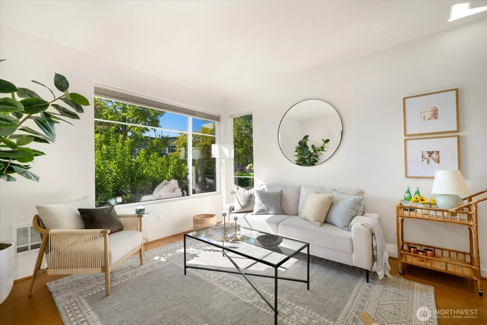Property photo for 3016 S Adams Street, Seattle photo 5