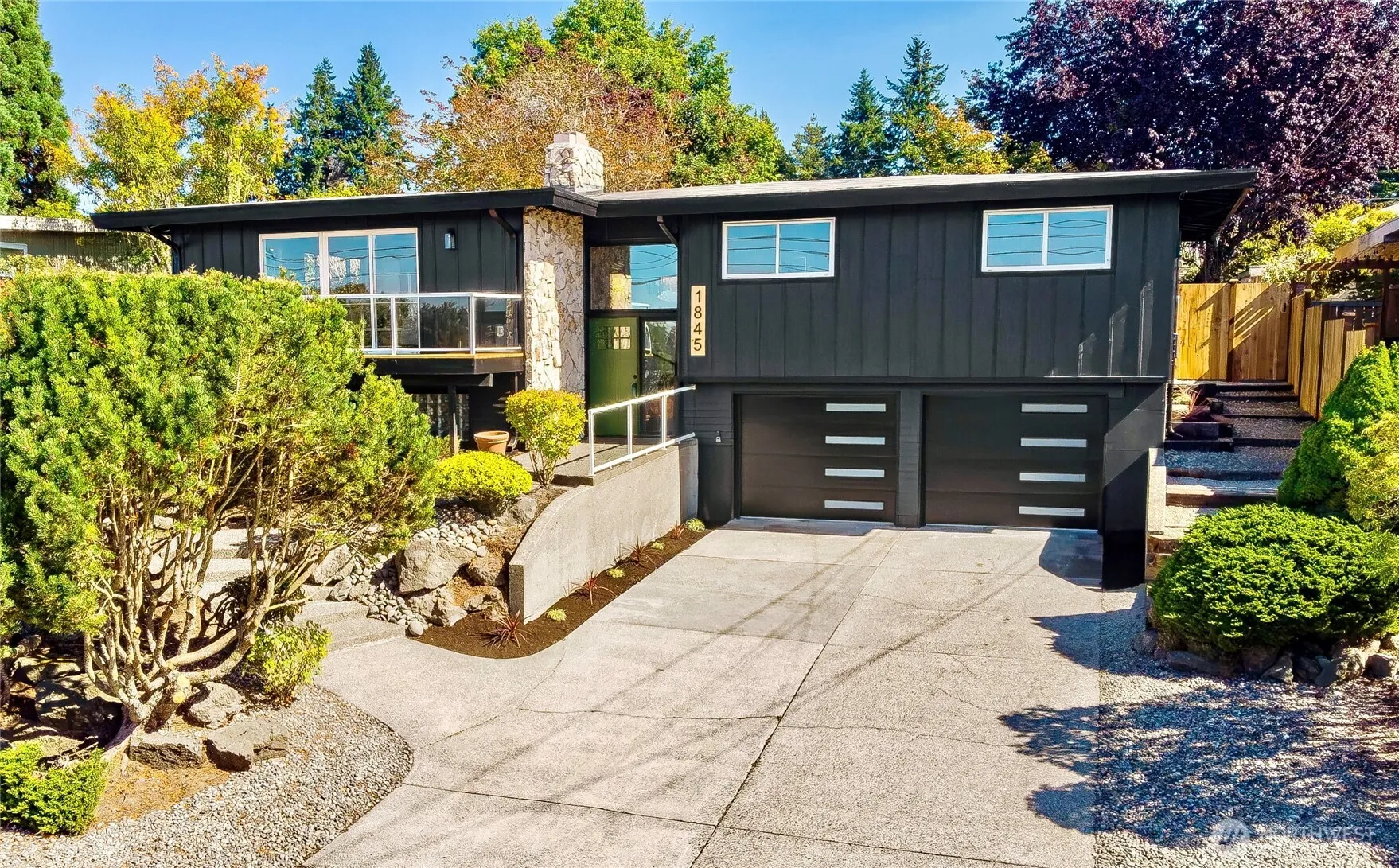 Property photo for 1845 N Hawthorne Drive, Tacoma