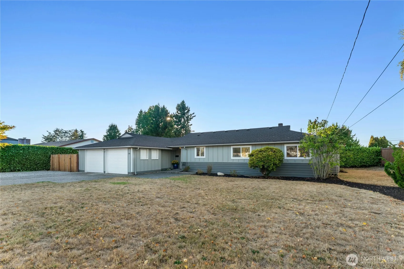 Property photo for 1142 N Skyline Drive, Tacoma photo 2