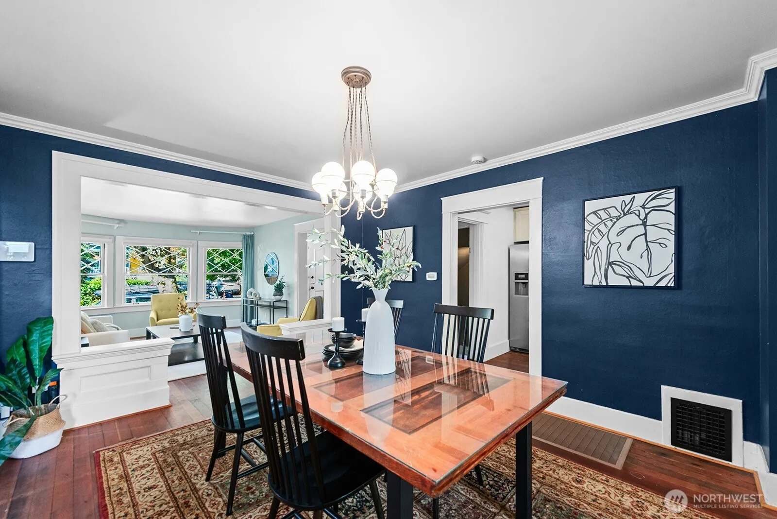 Property photo for 822 24th Avenue, Seattle photo 5